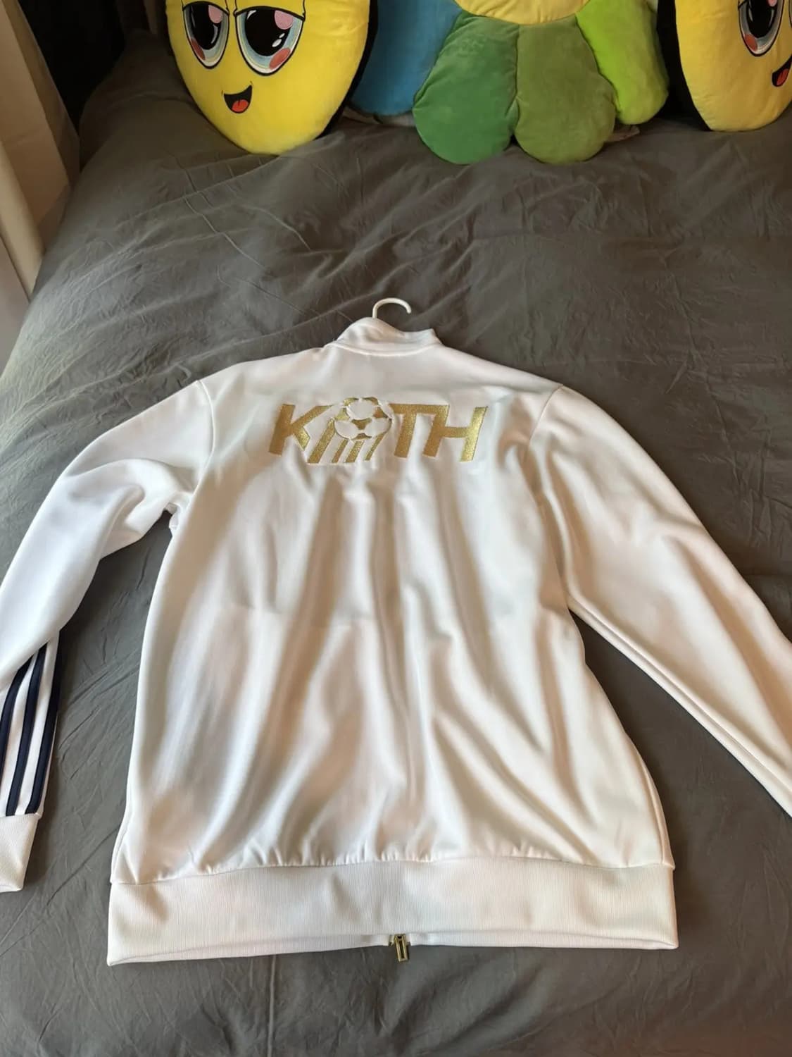아디다스 x kith 트랙탑 져지 화이트 M 상품이미지4