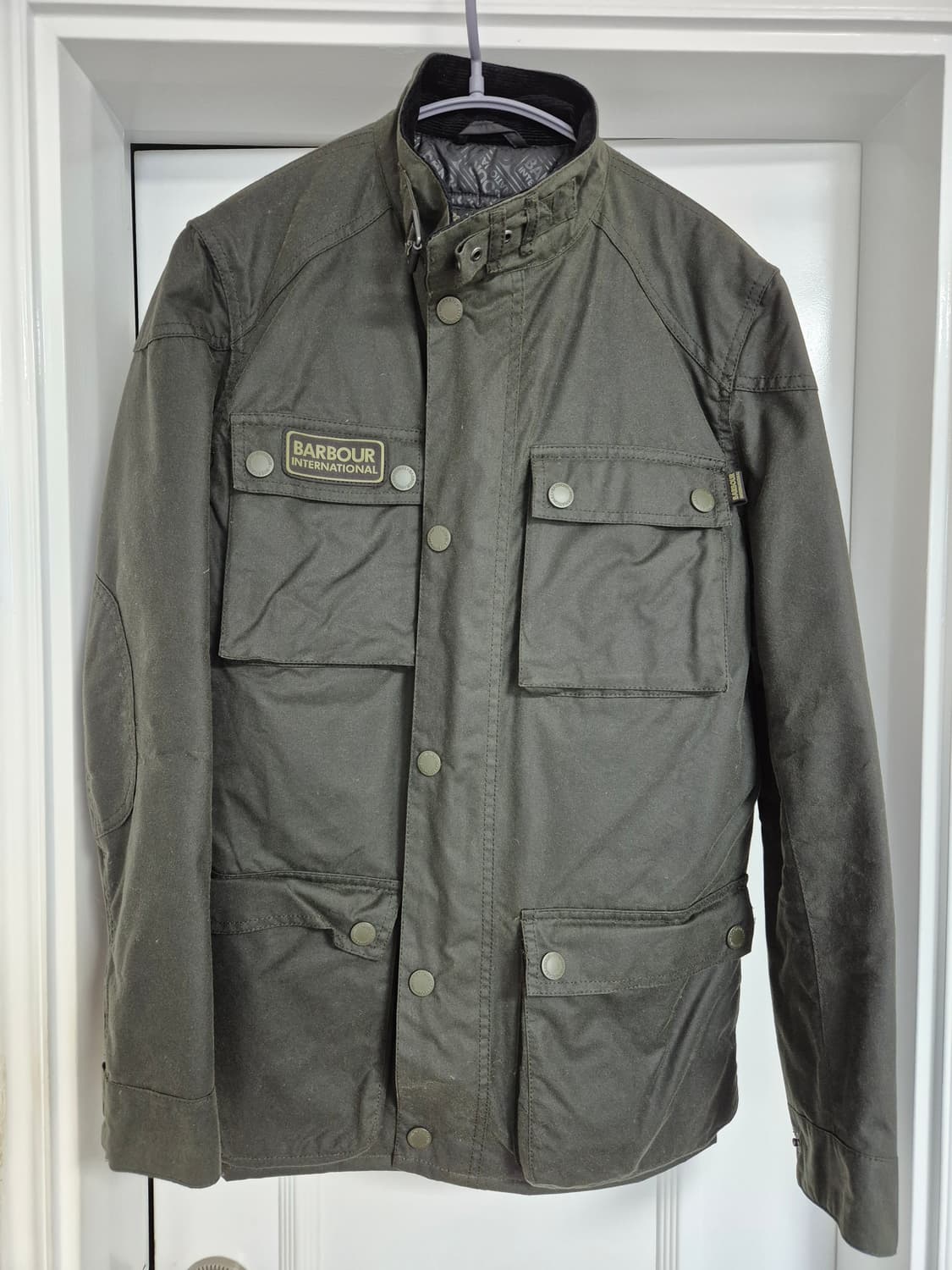 바버 블랙웰 왁스 자켓 M (100) 상품이미지1