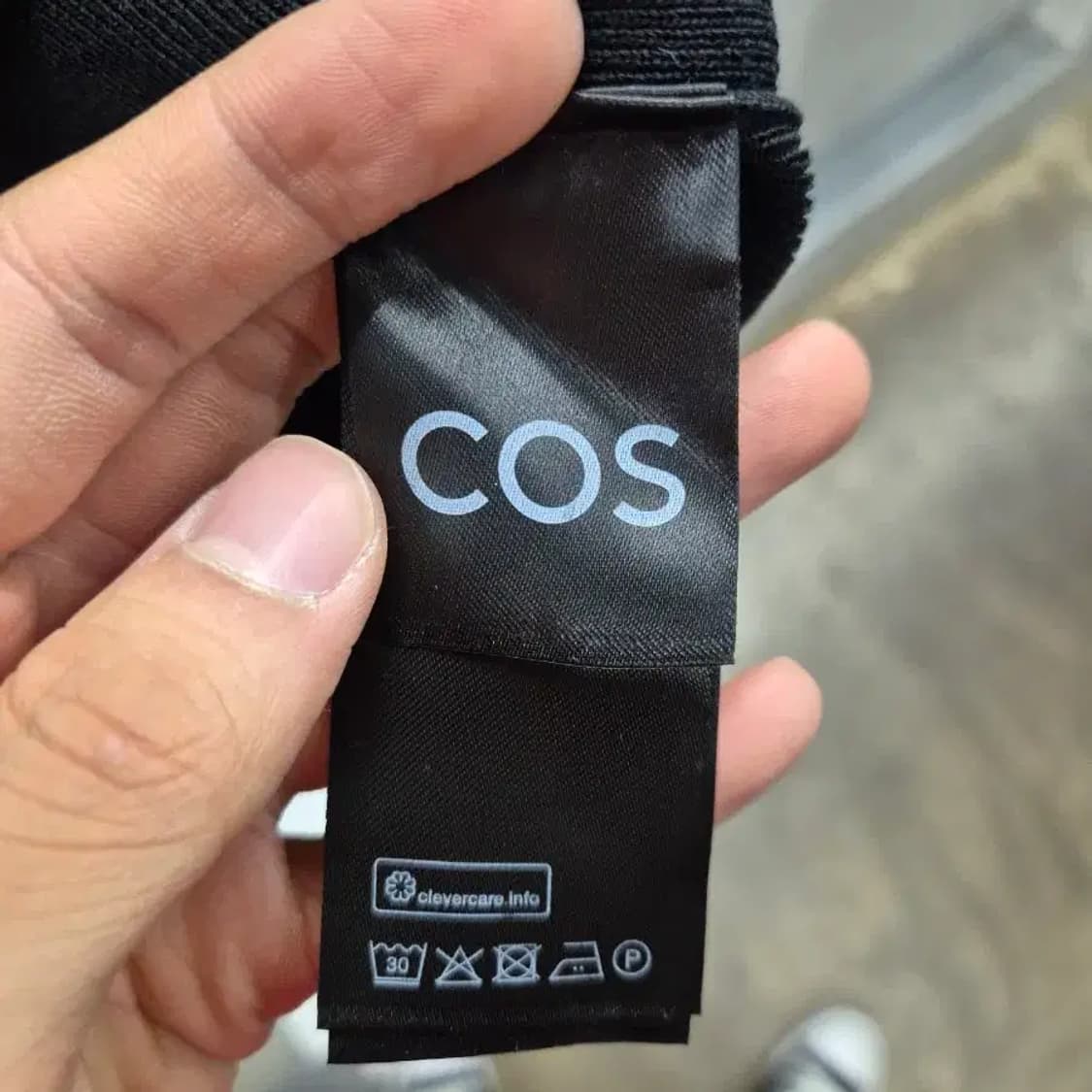COS 블랙 골지 니트 S 상품이미지4