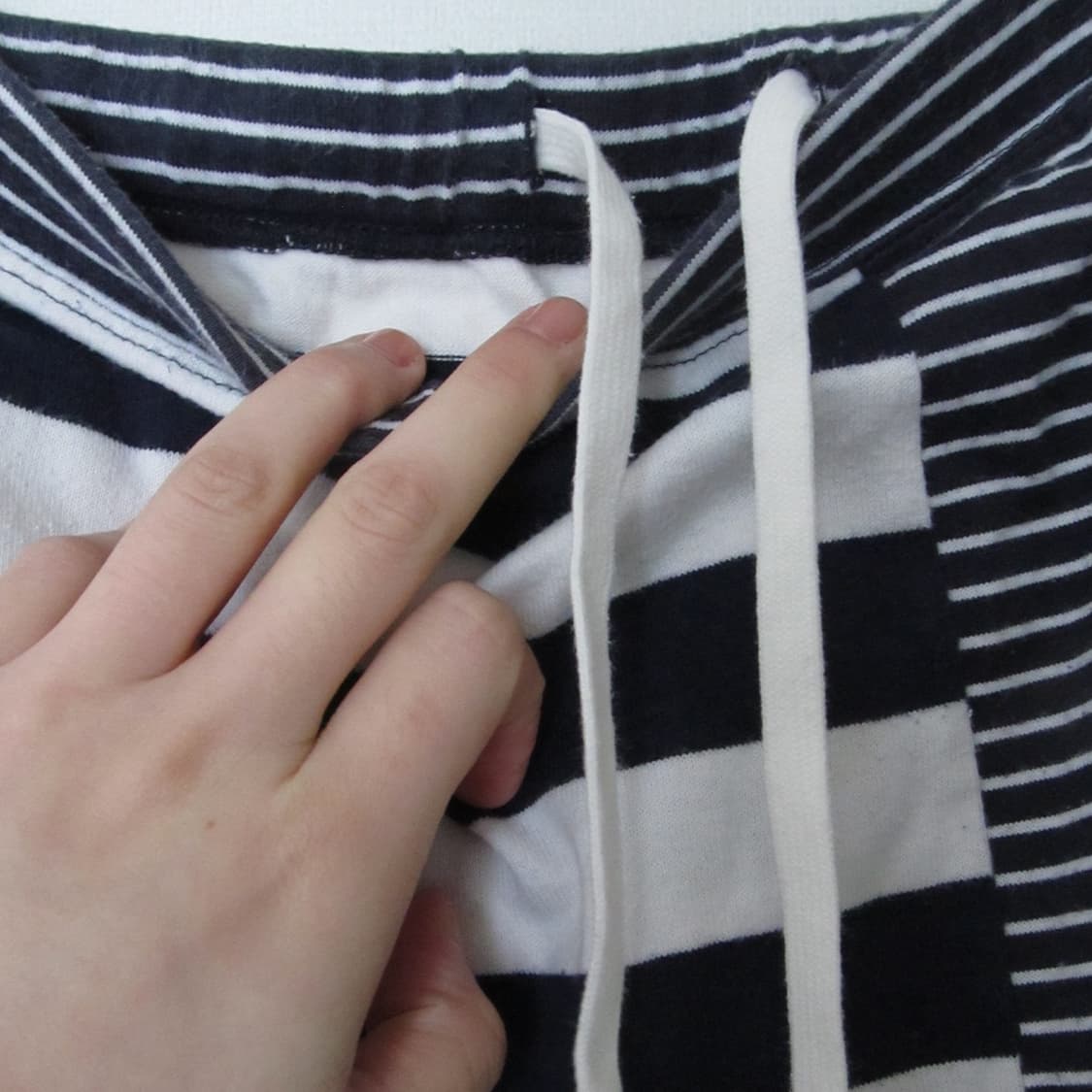 commedesgarcons stripe skirt 상품이미지4