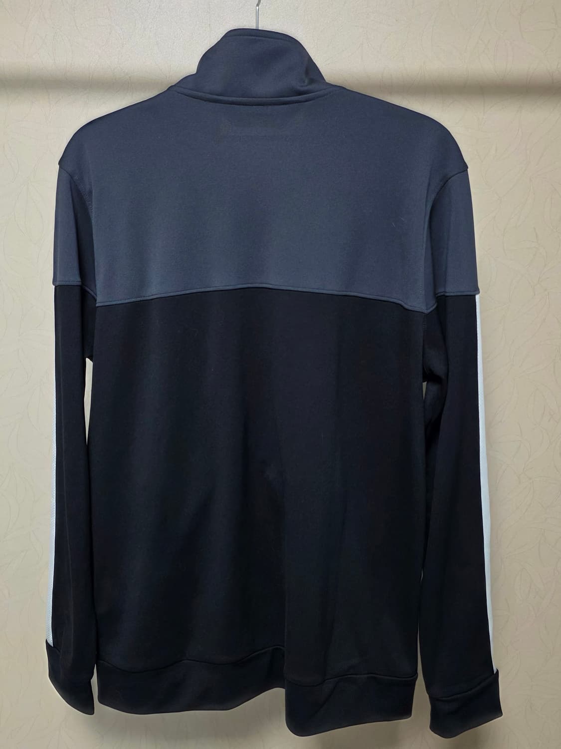 언더아머 집업 L  상품이미지3