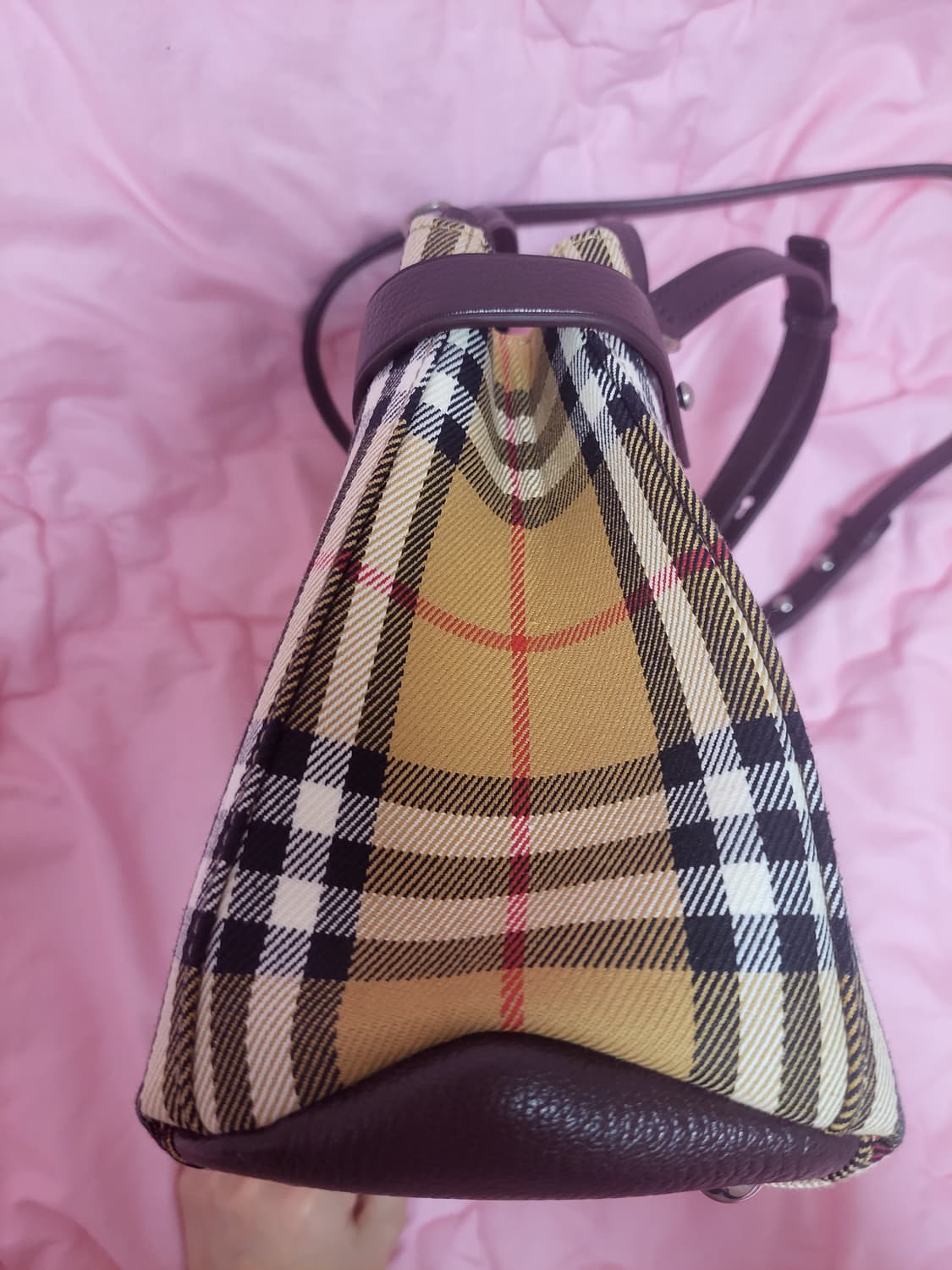 정품)급처새상품급!버버리 체크 스몰 배너백 크로스백 토트백 가방 상품이미지9