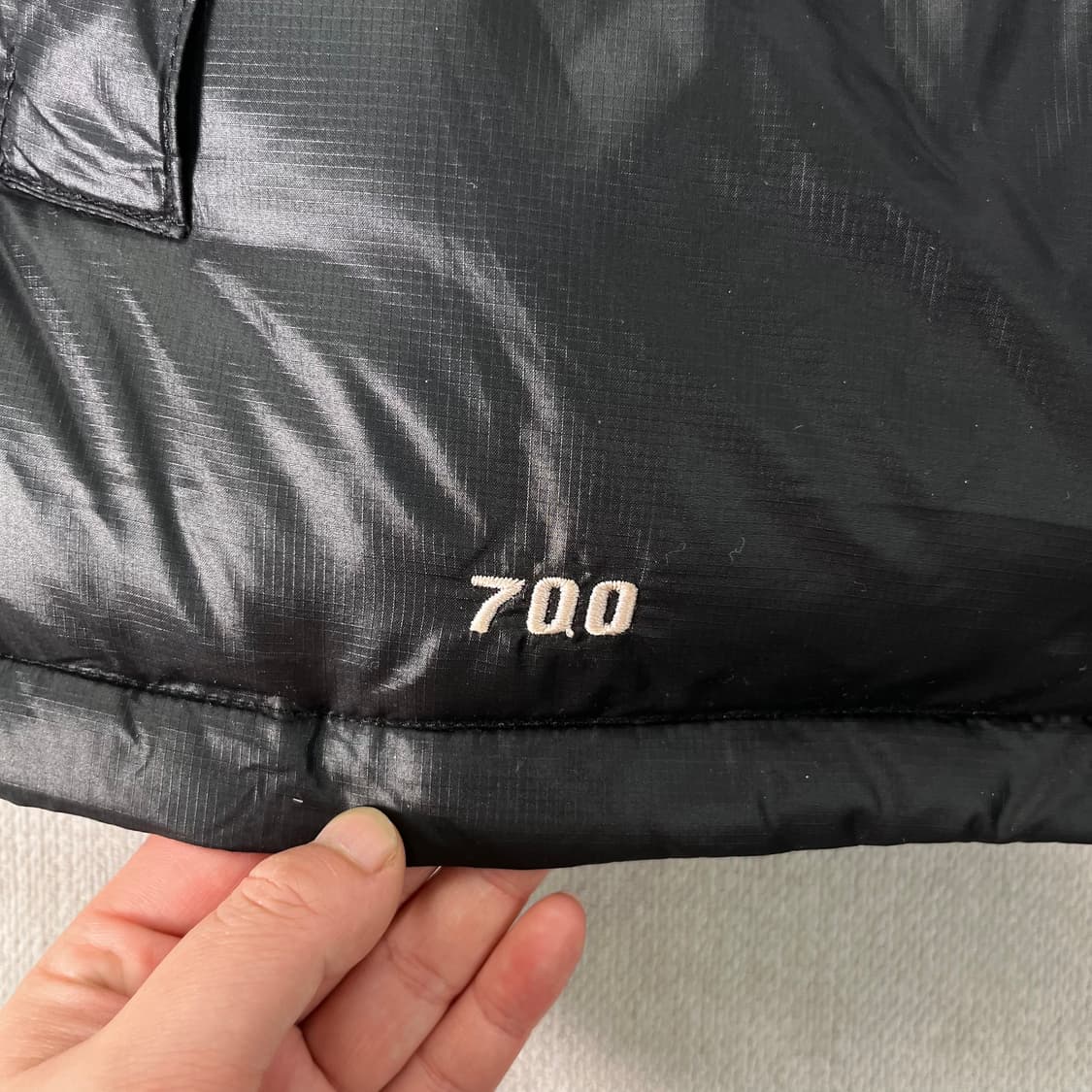 100 노스페이스 1996 700 눕시 블랙 조끼 패딩 상품이미지5