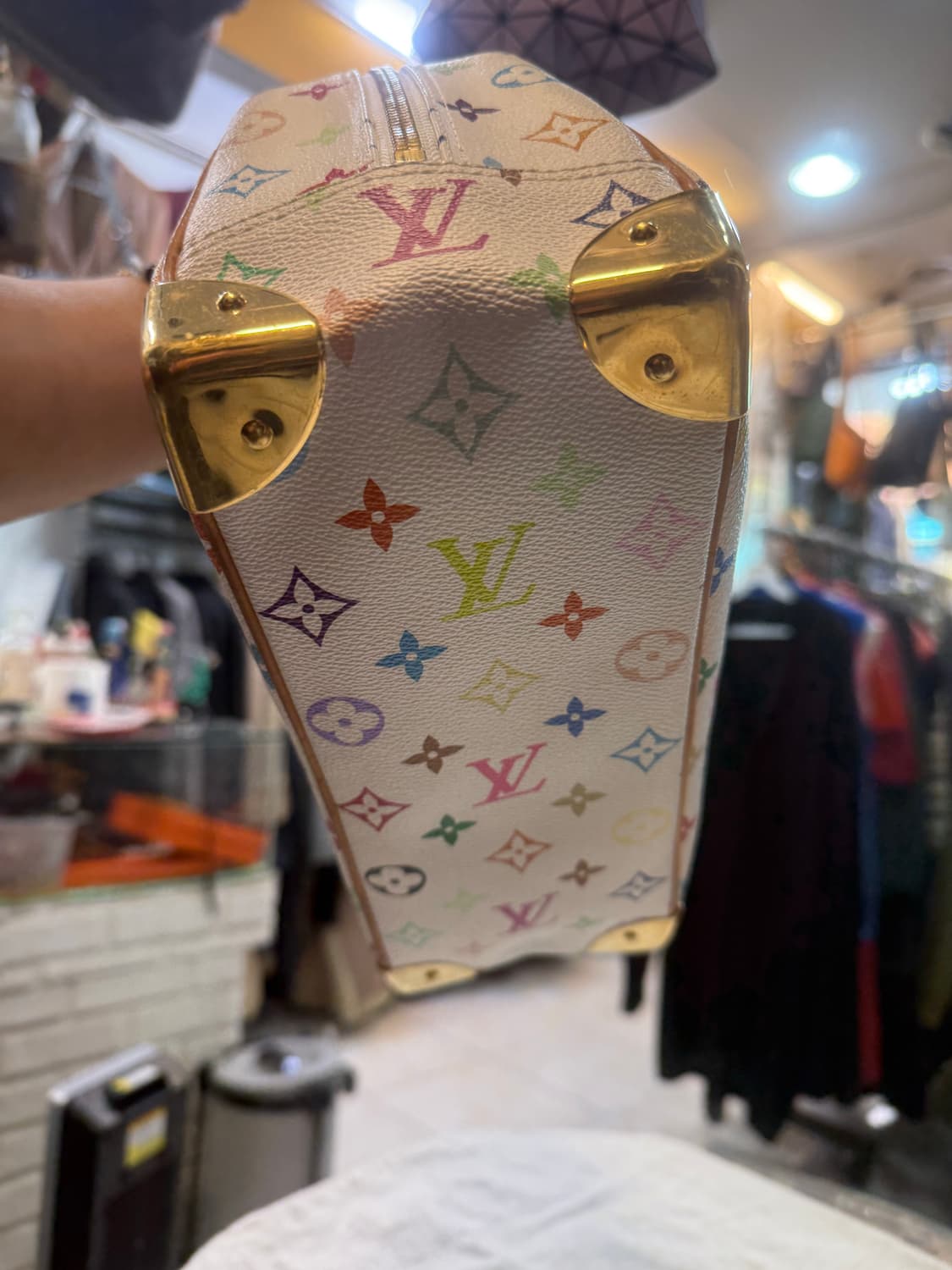 정품 루이비통 무라카미 멀티화이트 트루빌 팝니다 상품이미지5