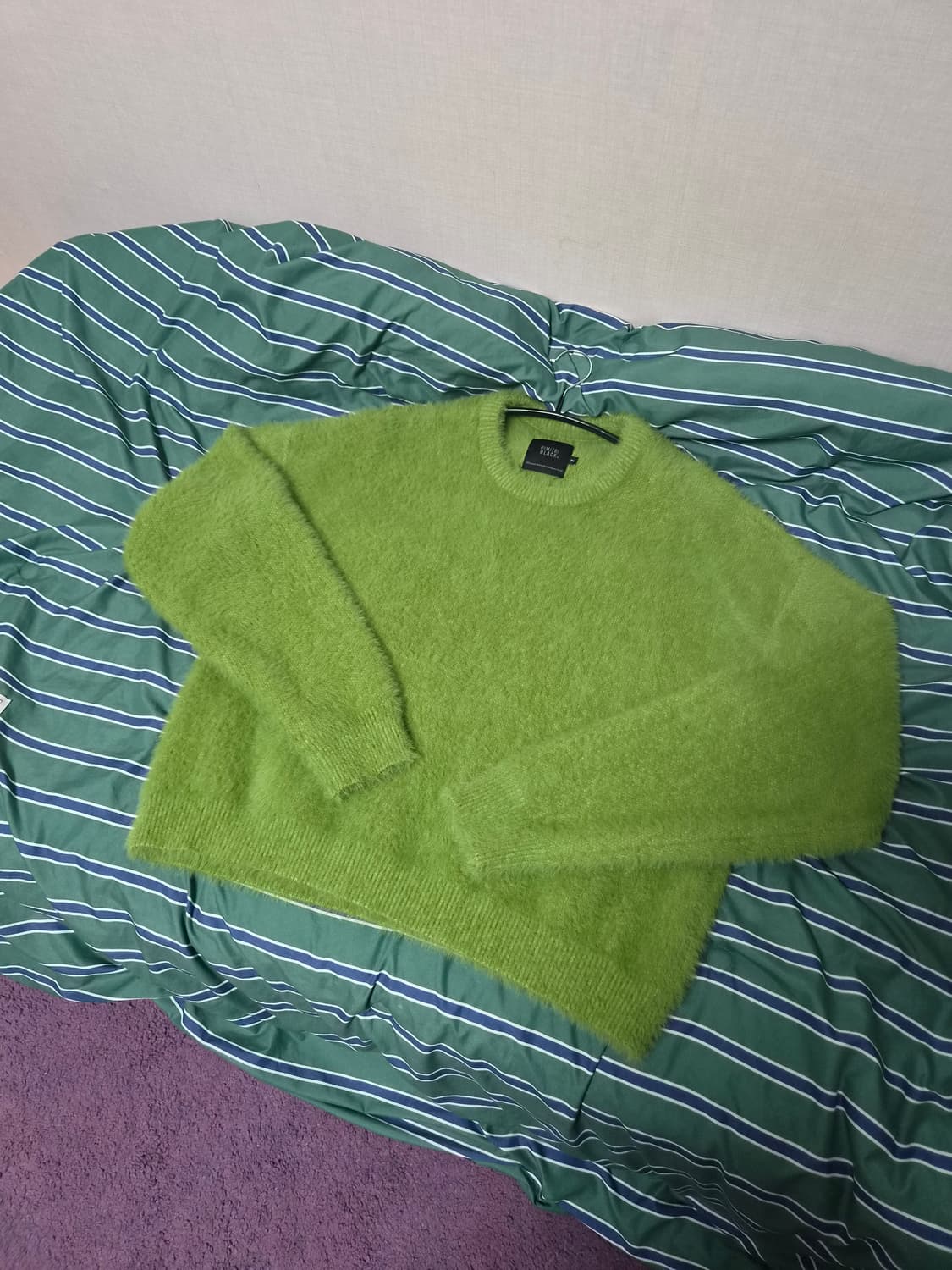 디미트리블랙 에센셜 니트 그린 상품이미지2