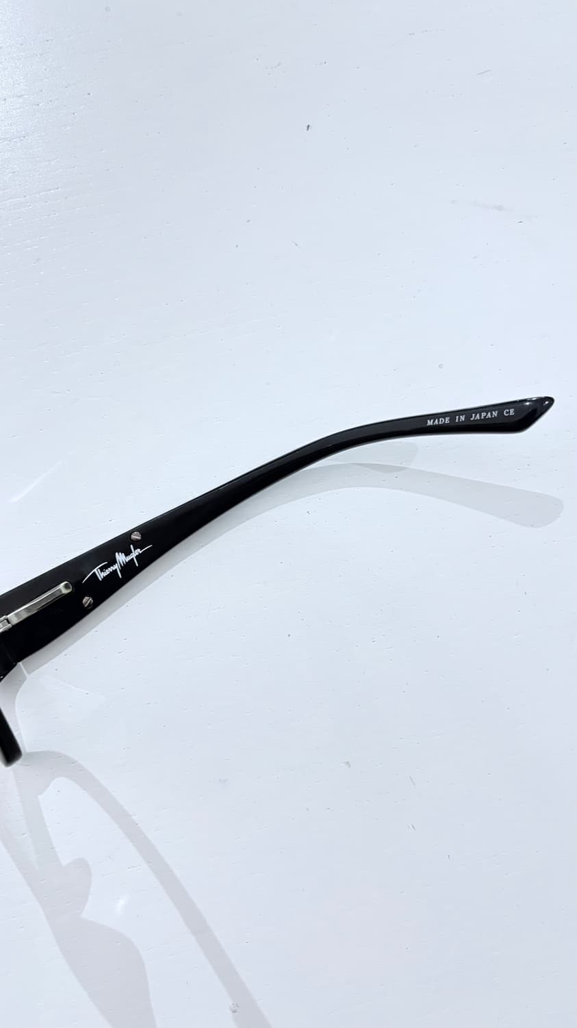 TTF✳️00‘s 뮈글러 뿔테 안경 /남녀 공용 상품이미지3