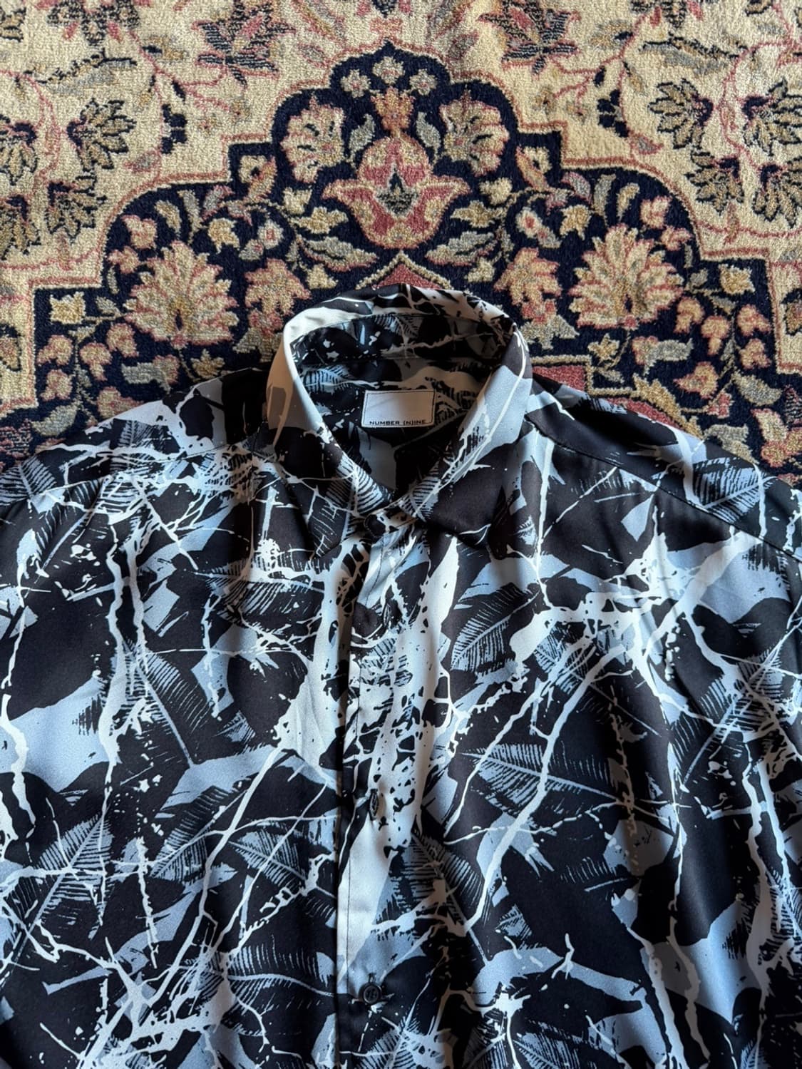 넘버나인 그래픽 셔츠 100 상품이미지2