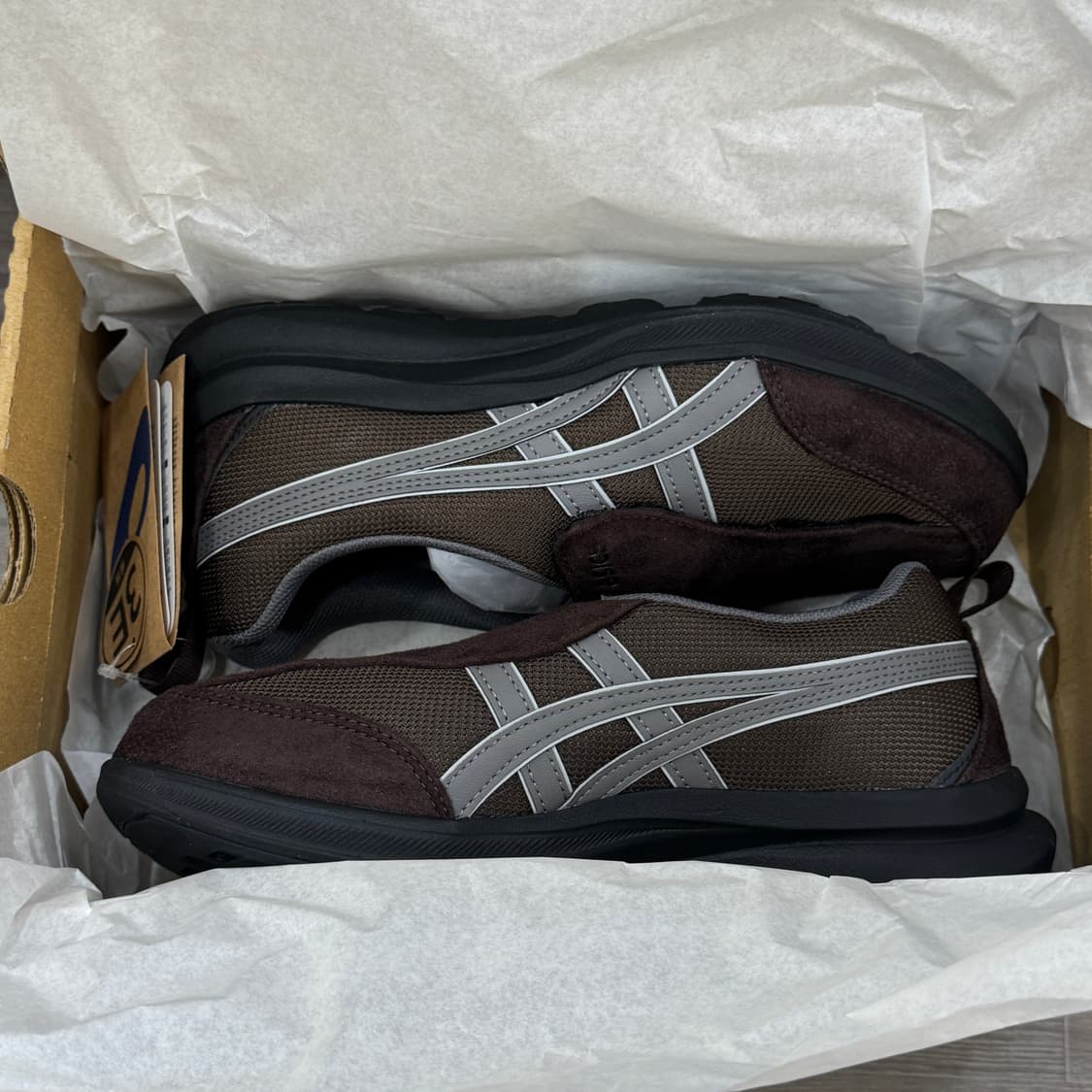 [240]아식스 라이프워커 010 커피 상품이미지3