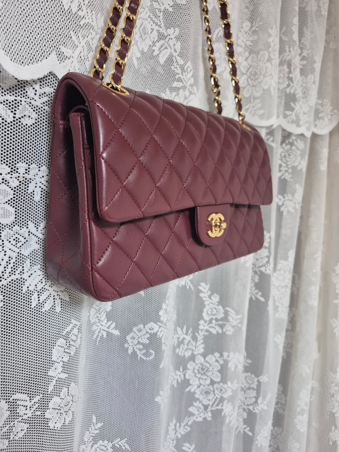 샤넬버건디크로스숄더백 상품이미지4