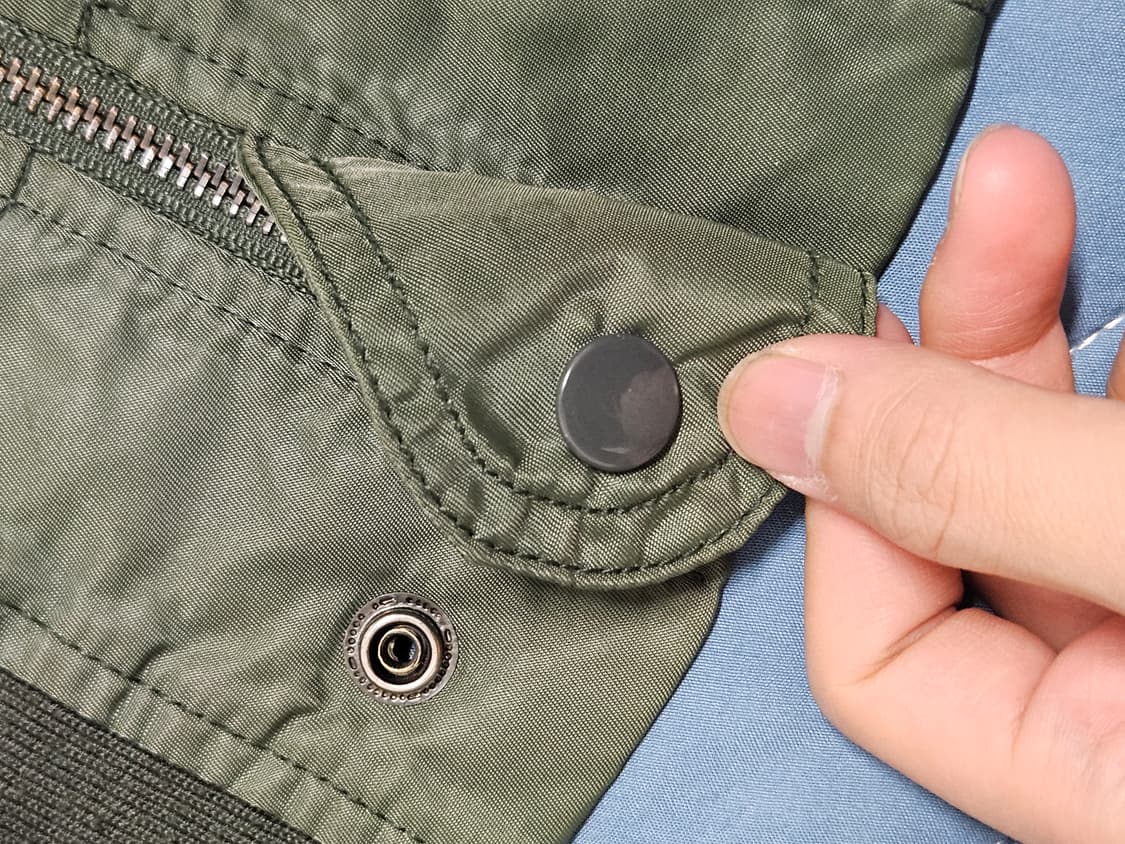 U.S AIR FORCE TYPE L-2B 복각 봄버자켓 m사이즈 상품이미지2