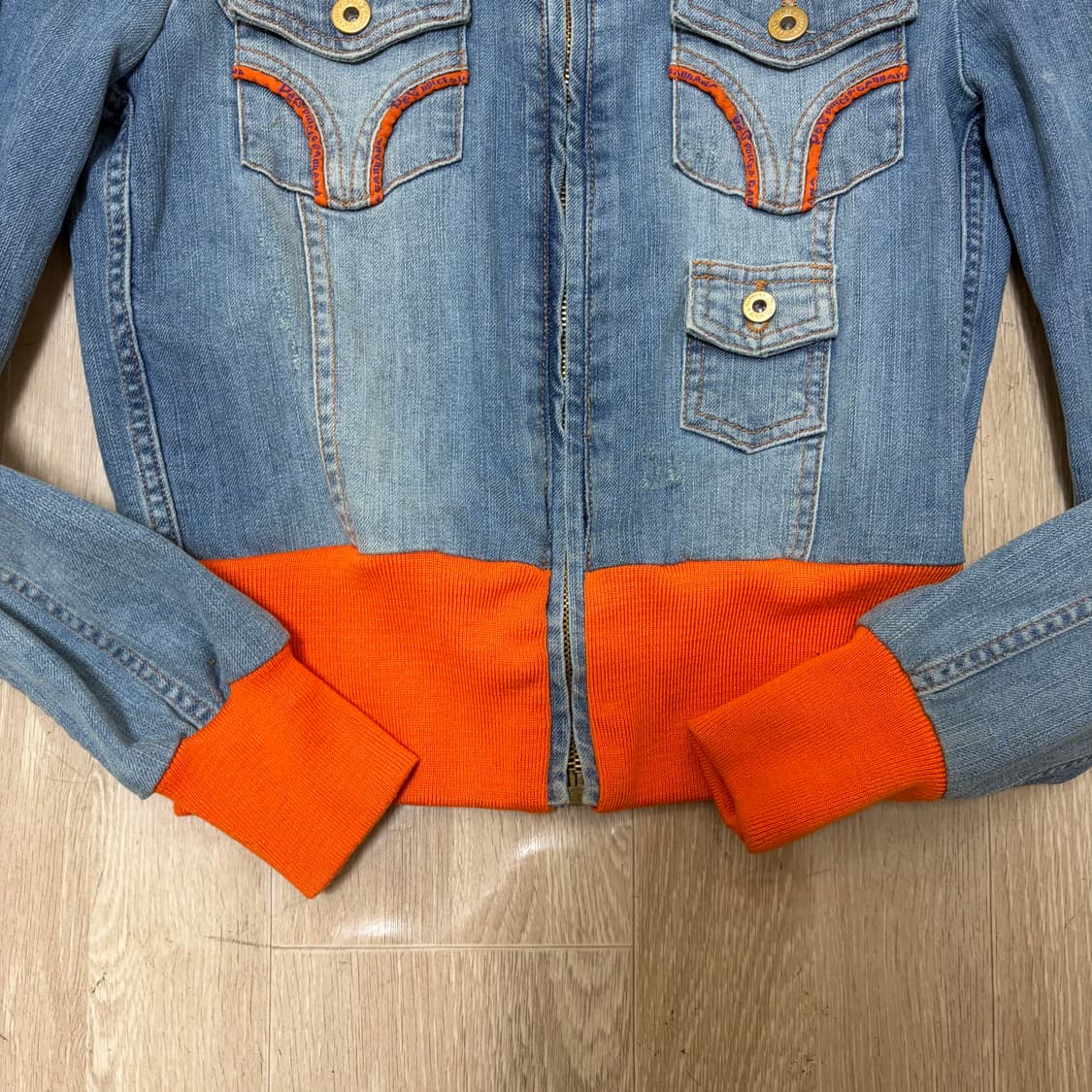 돌체앤가바나 이태리 여성 데님 청자켓 36  상품이미지4