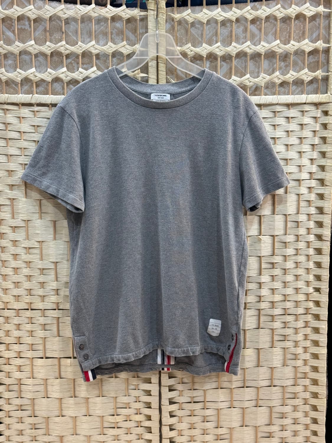 3/95 정품 톰브라운 백 삼선 반팔 팝니다 상품이미지1