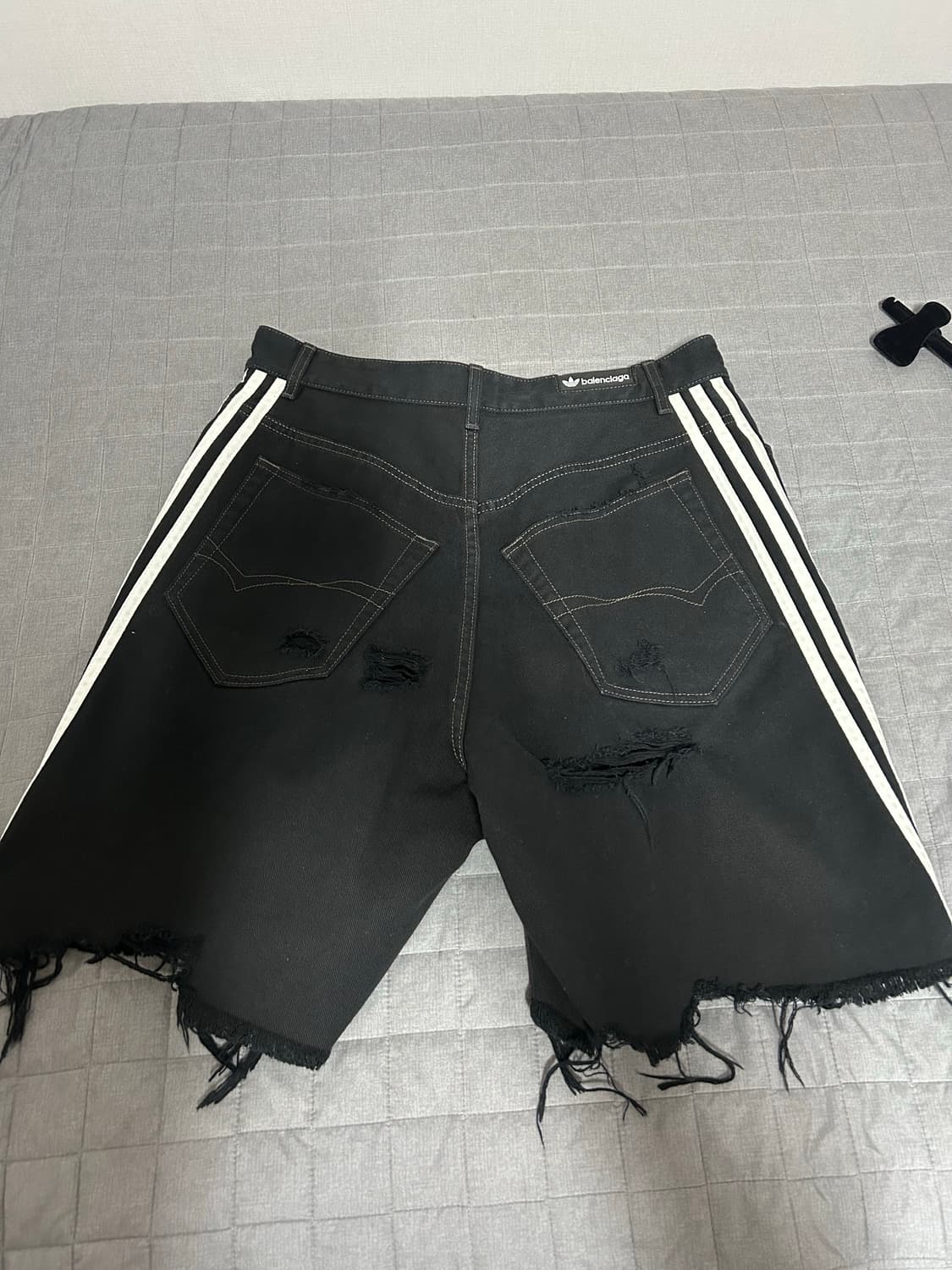 [S] 발렌시아가 아디다스 흑청 데님 쇼츠 팬츠 상품이미지5