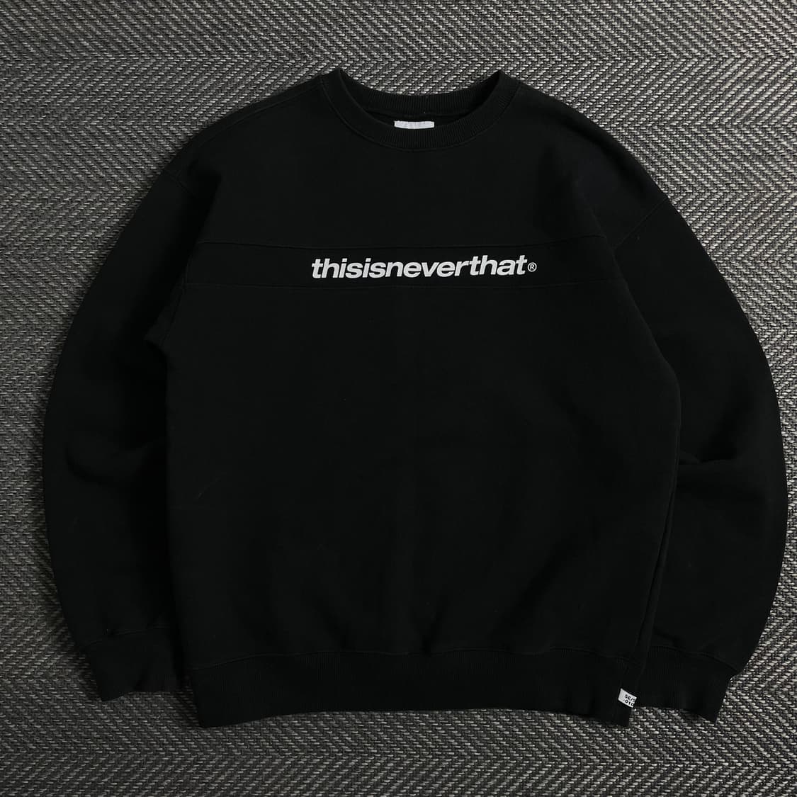 디스이즈네버댓 빅로고 박시핏 맨투맨o 3801 상품이미지1