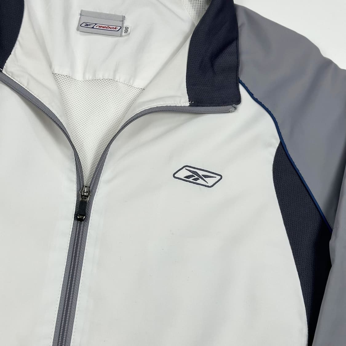 리복 클래식 차콜 투톤 바람막이 자켓 (L) 상품이미지3