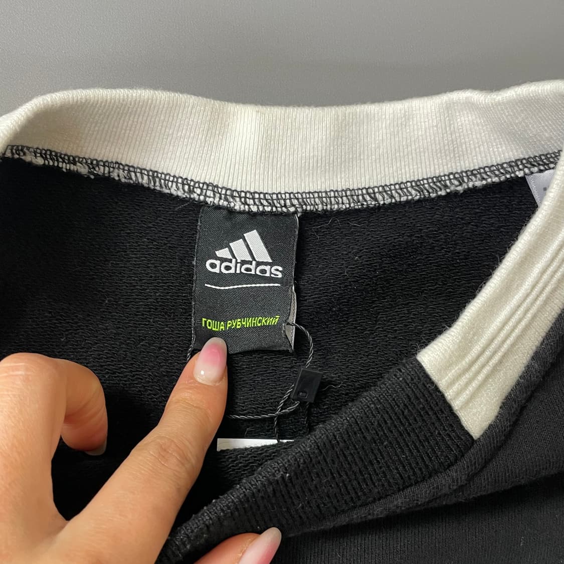 아디다스 x 고샤루브친키 박스핏 맨투맨 S 상품이미지4