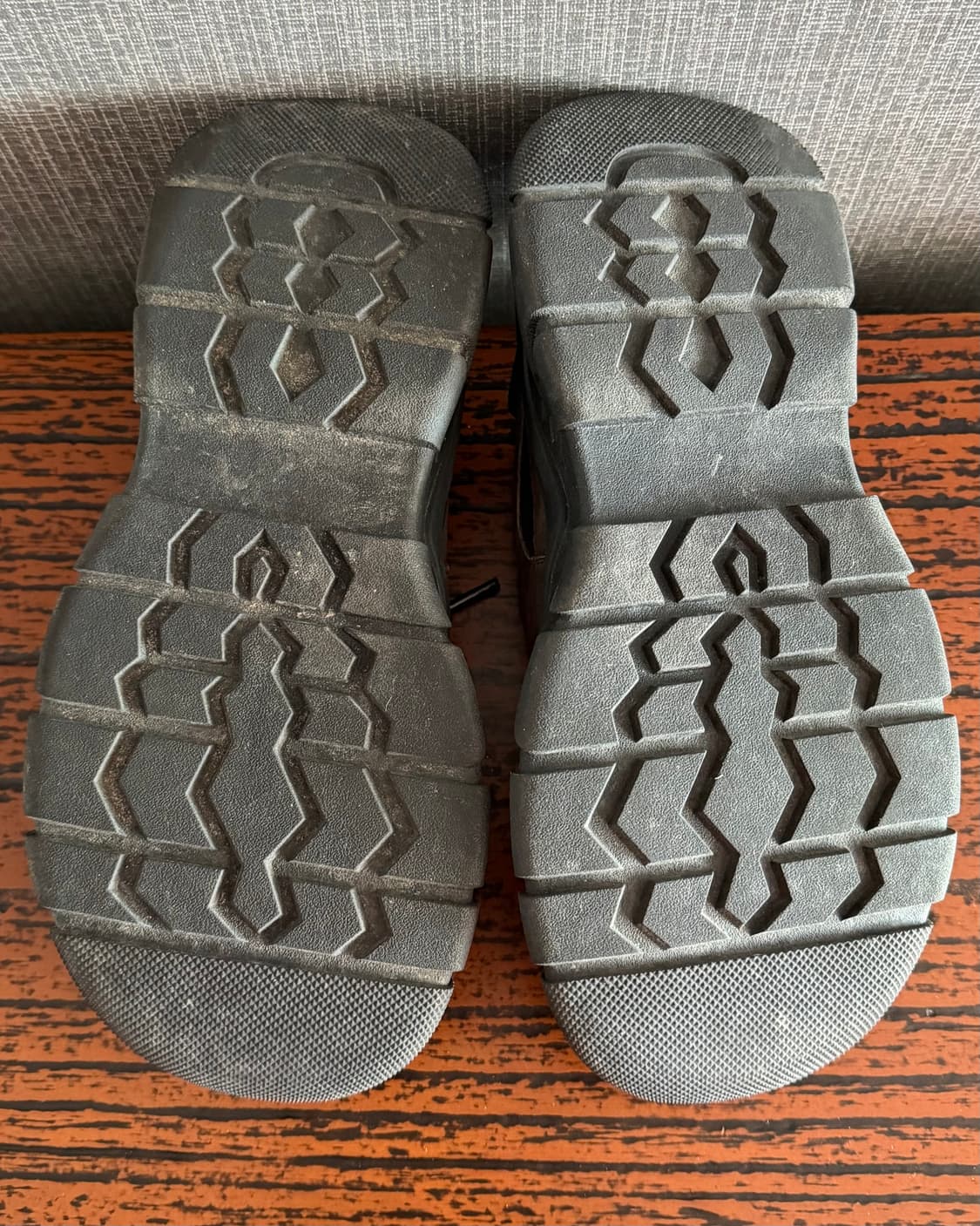 소다 SODA 슈스파 소가죽 스웨이드 캐주얼 스니커즈 운동화 235 상품이미지9