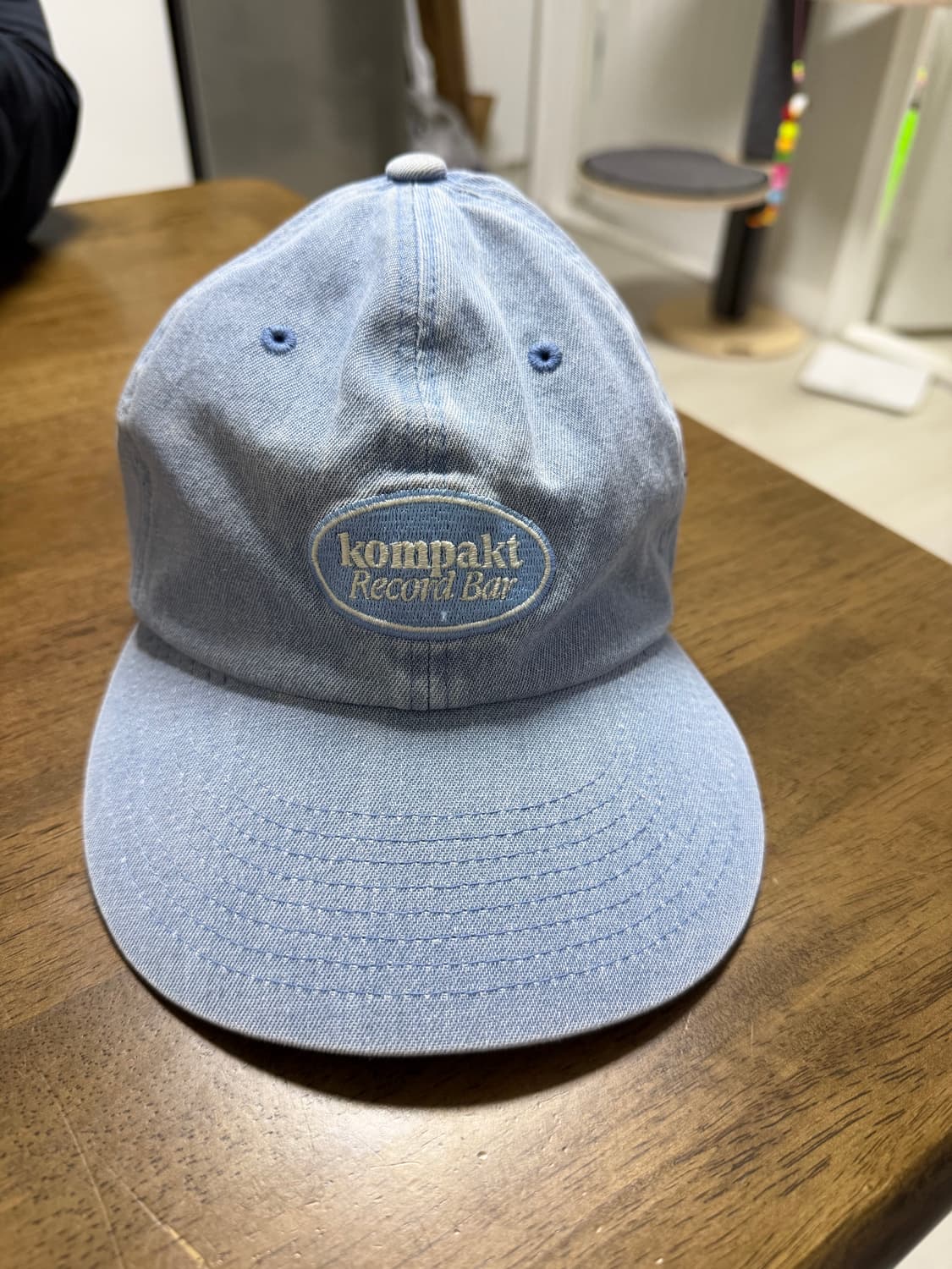 콤팩트레코드바 x 유니클로 볼캡 연청 판매합니다. (F) 상품이미지1