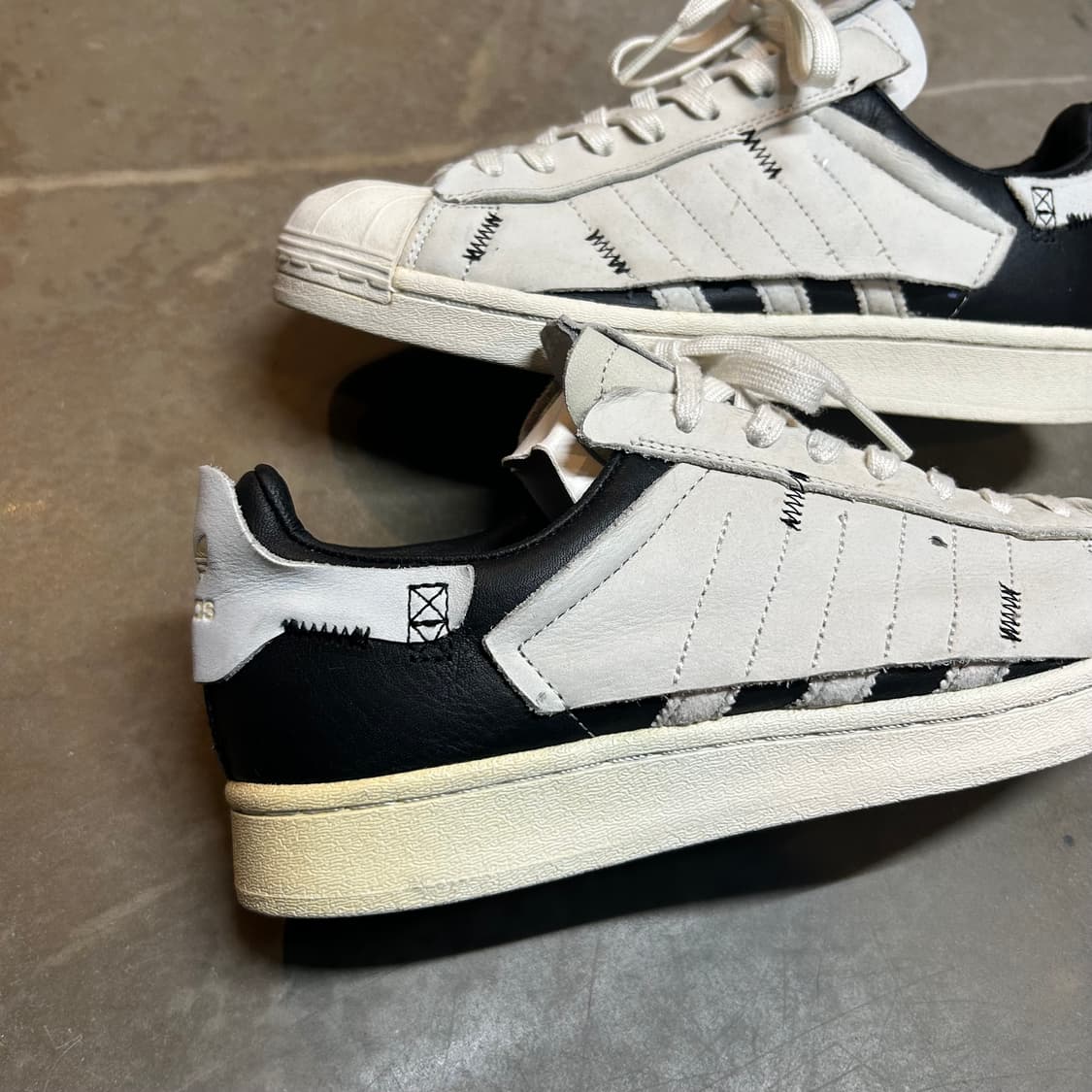265) 아디다스 슈퍼스타 디컨스트럭티드 레더 상품이미지2