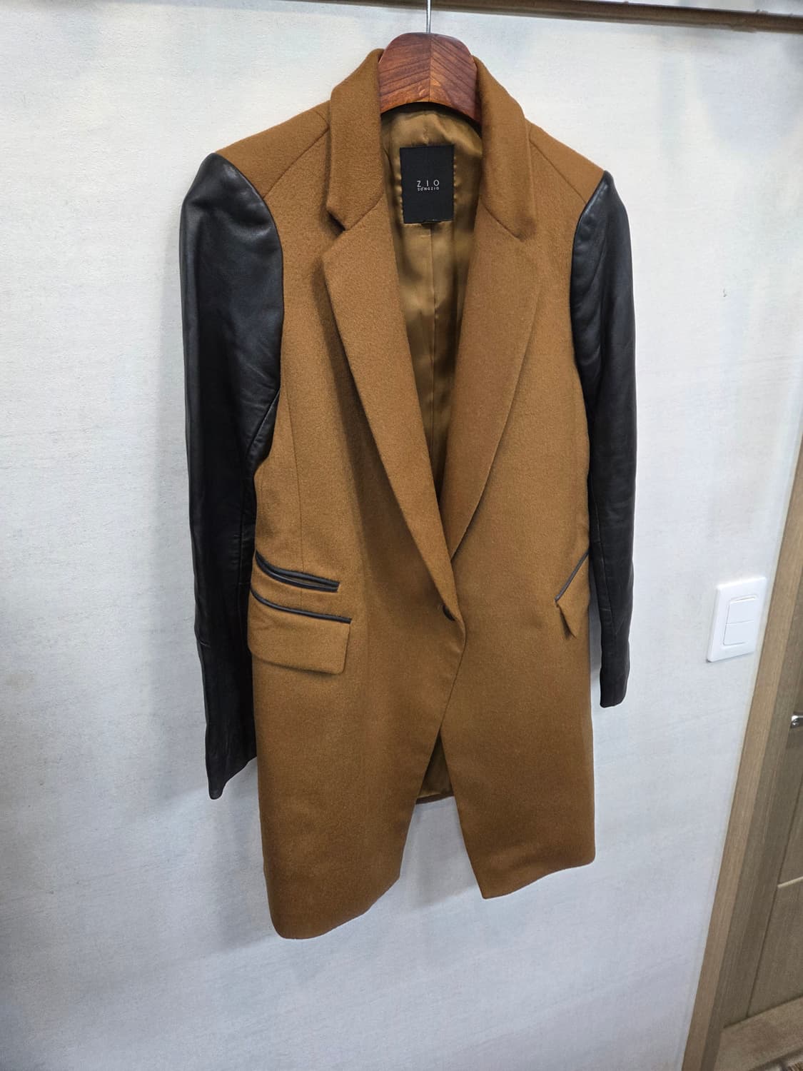 지오송지오 여성 울 레더 원버튼 배색 코트 55 상품이미지6