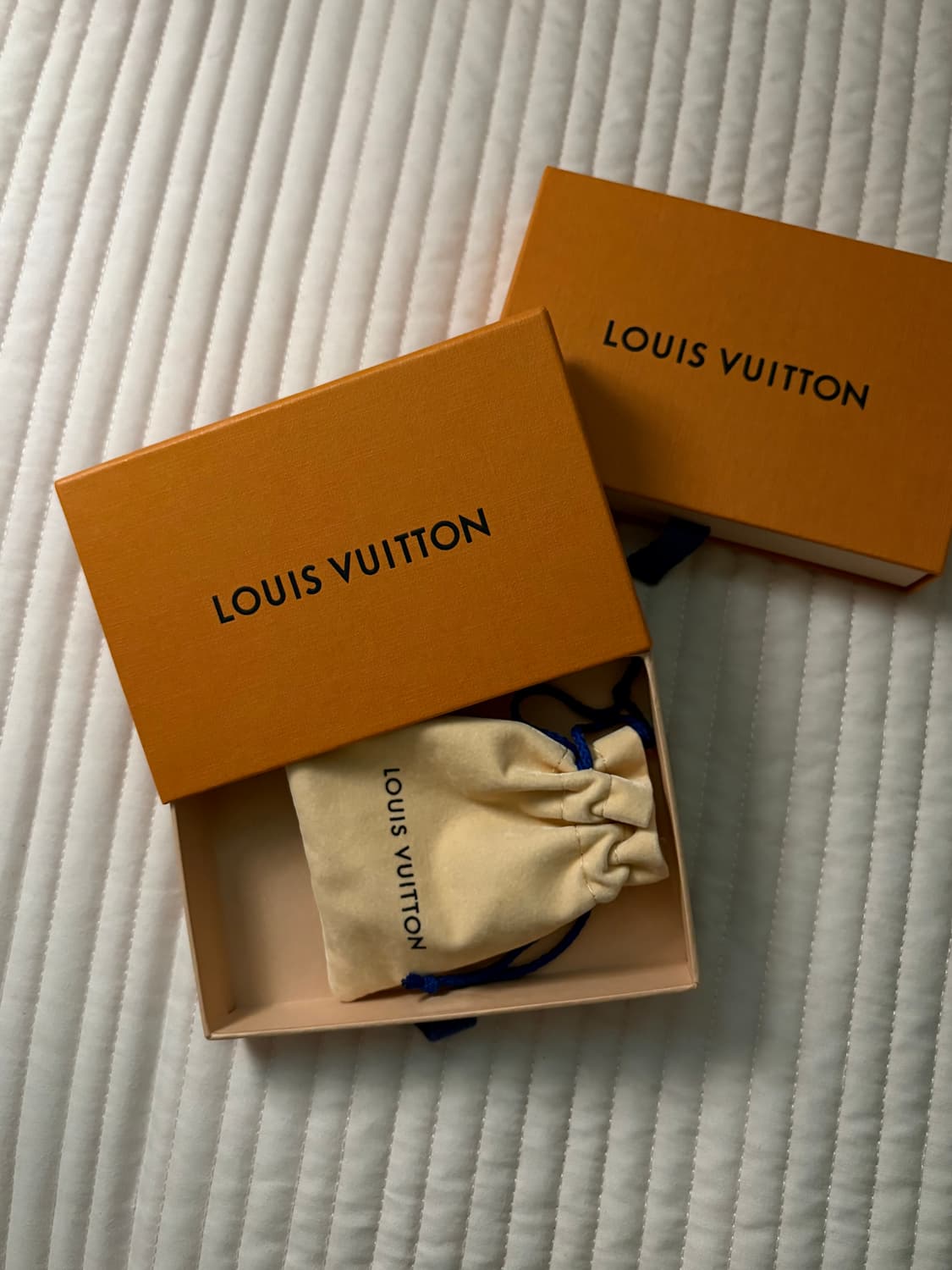 루이비통 LV 인스팅트 목걸이 풀박스 상품이미지3