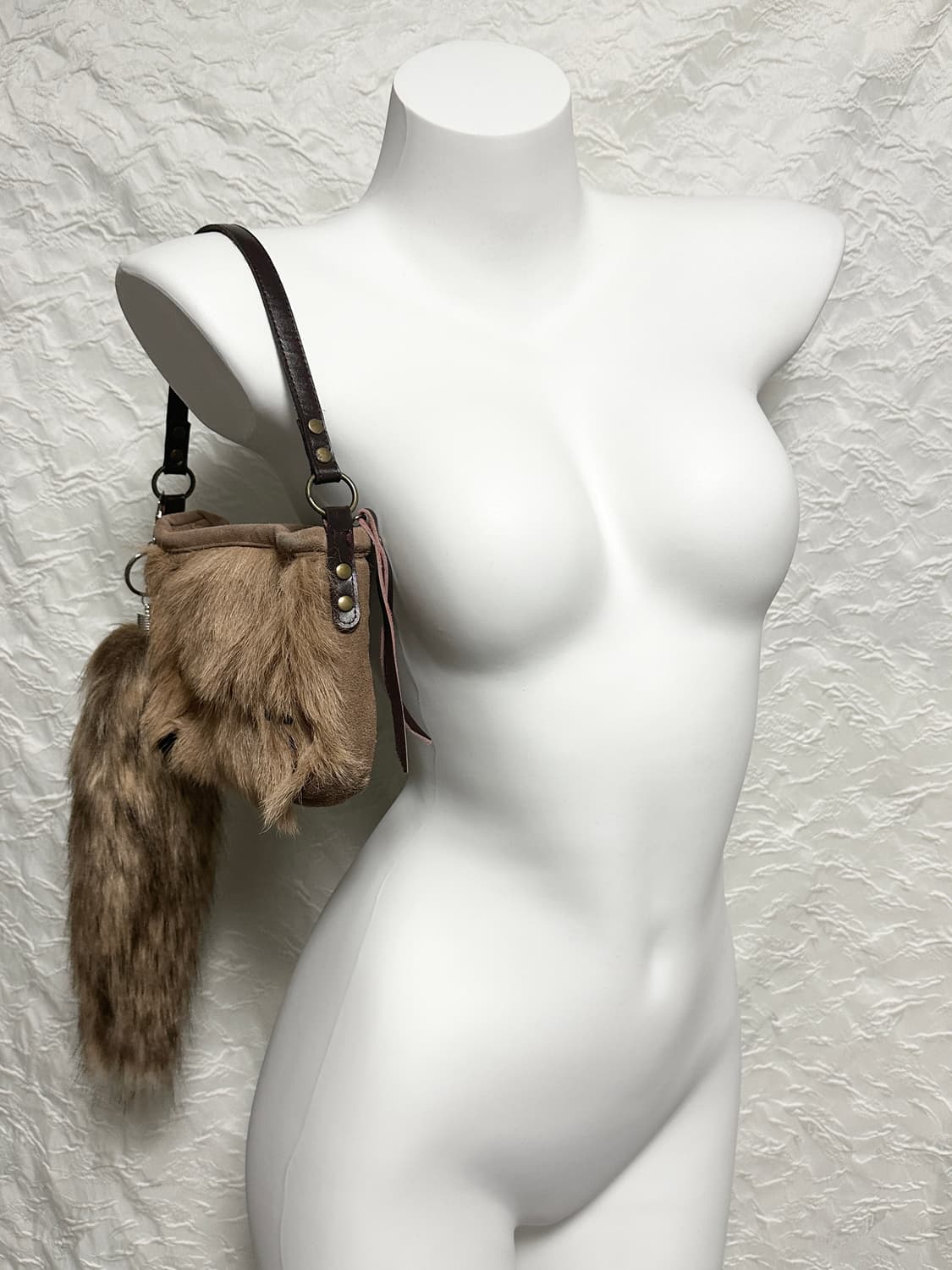 빈티지 리얼퍼 아일렛 스웨이드 숄더백 상품이미지4