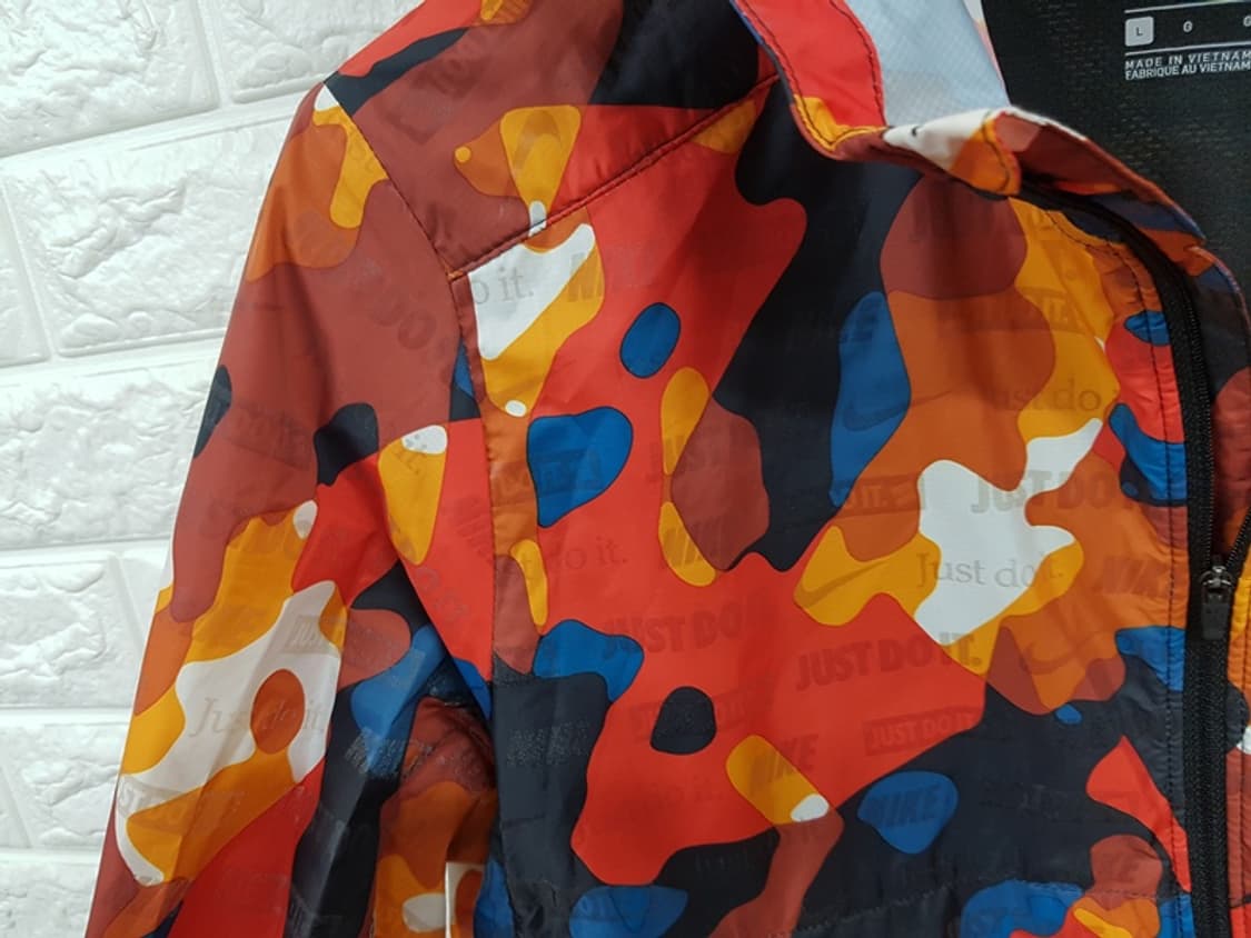 나이키 바람막이 점퍼 남성100 상품이미지3