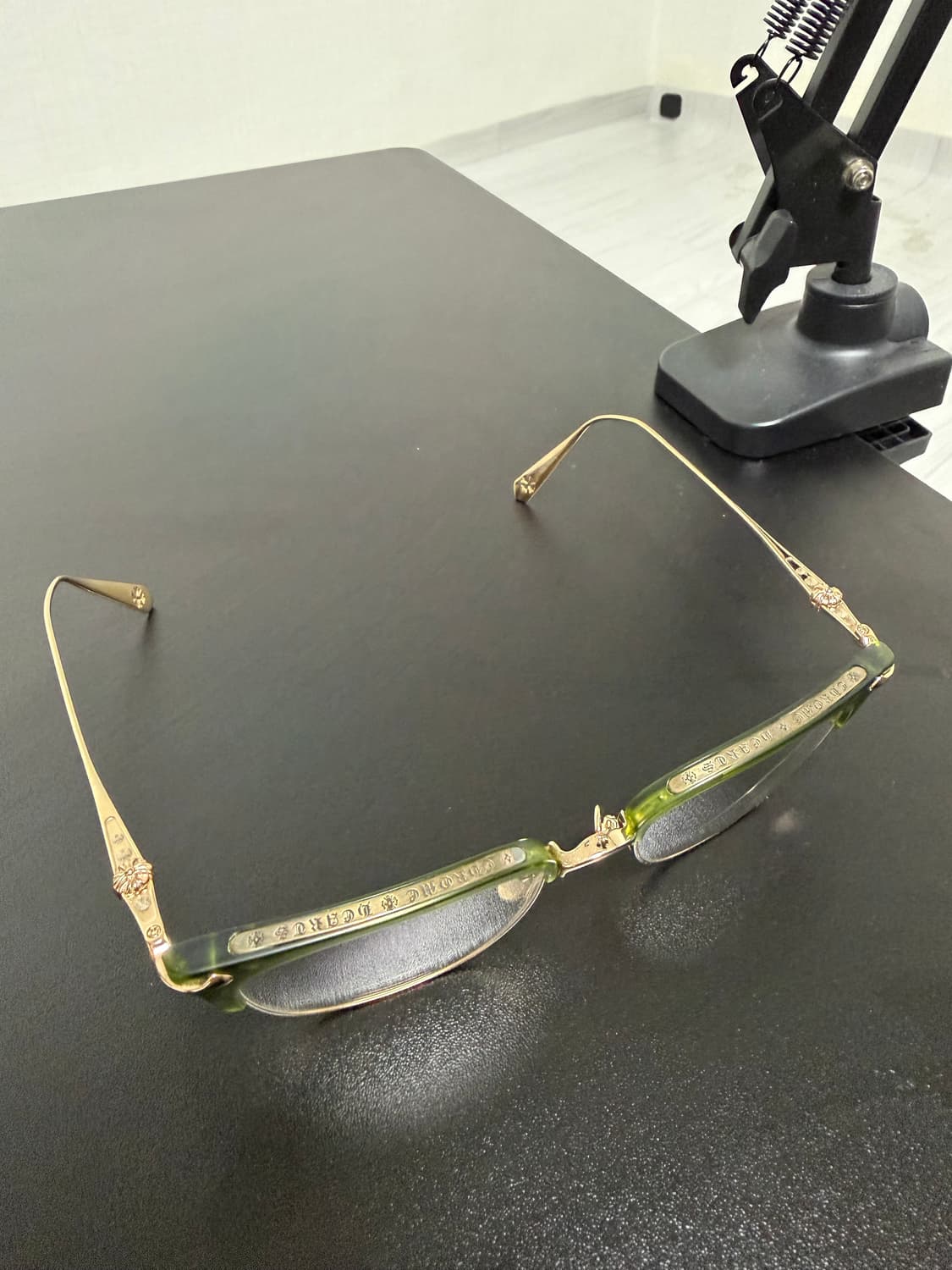 크롬하츠 슬런트레딕션 54 그린 프레임 상품이미지1