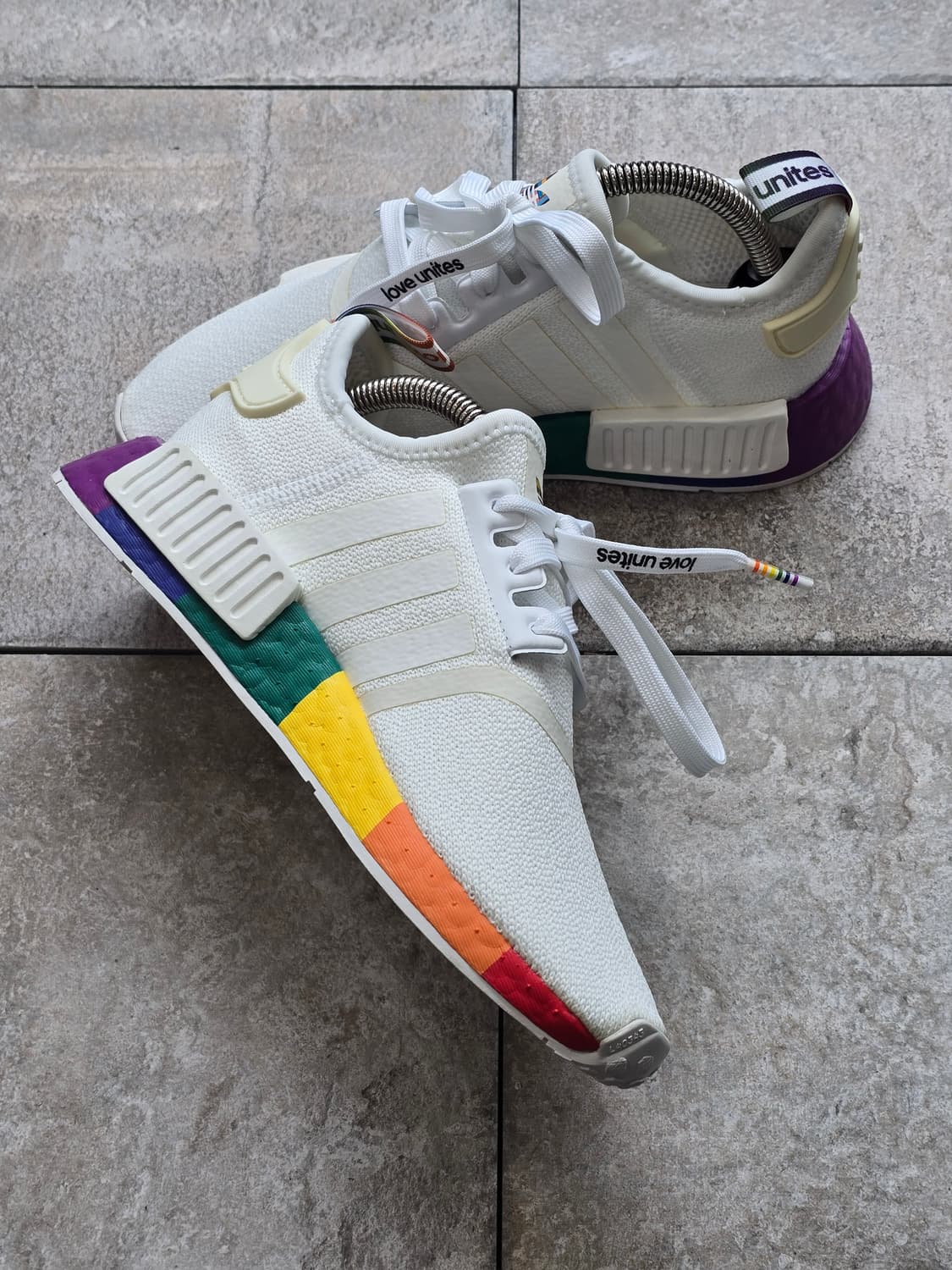 (225)아디다스 nmd r1 프라이드 상품이미지4