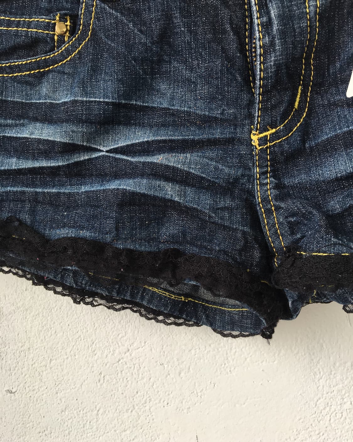 lace trimming washing denim micro short 상품이미지3