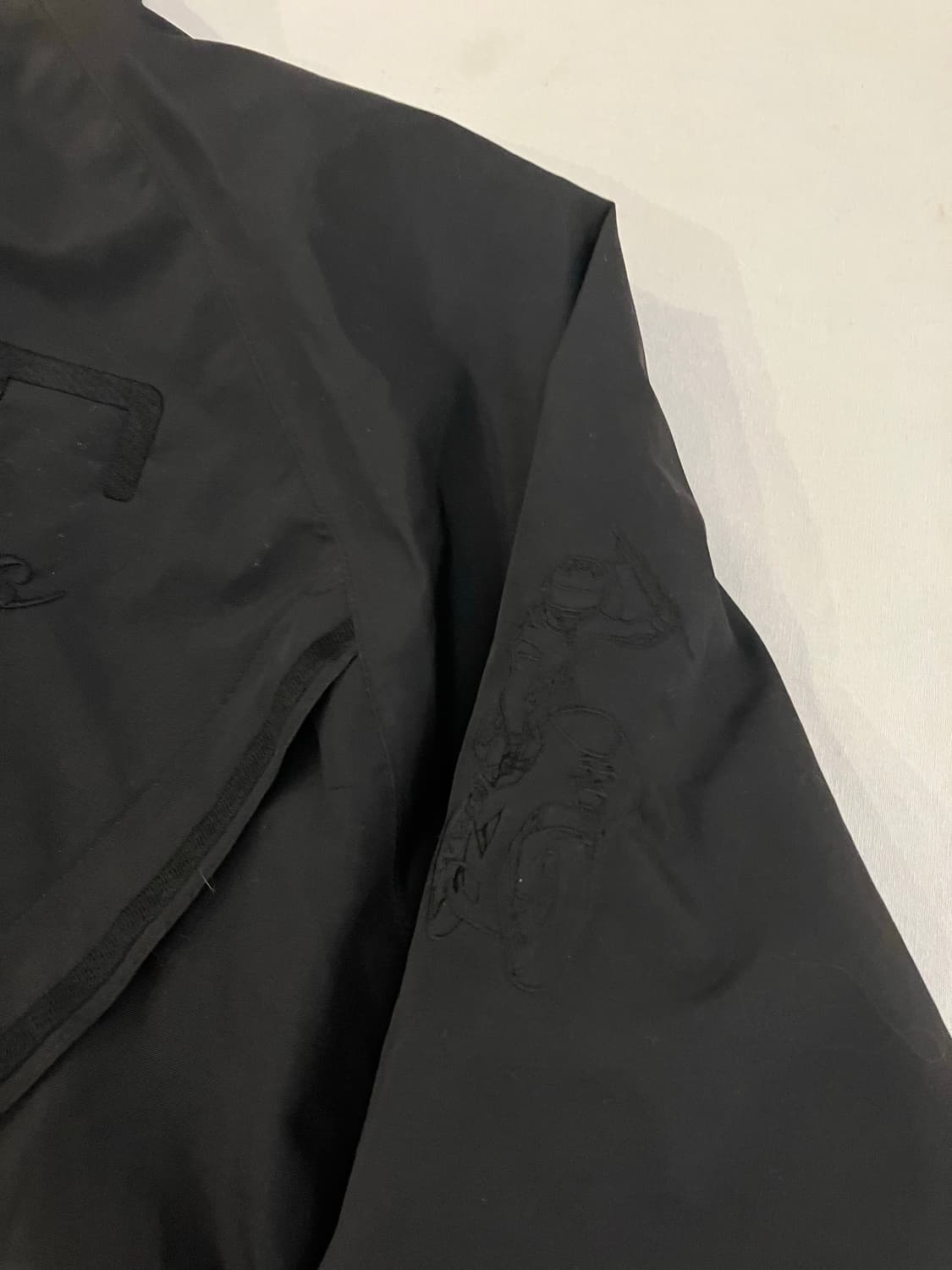 (XXXL) 아라이 라이드런 바이크 바람막이 자켓 블랙 상품이미지3