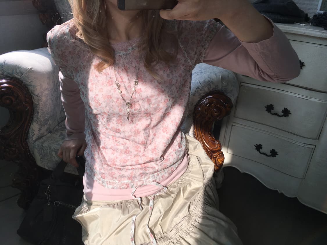 Set)레이어드 블라우스 + 핑크레이스티 + 베이지스커트 상품이미지6