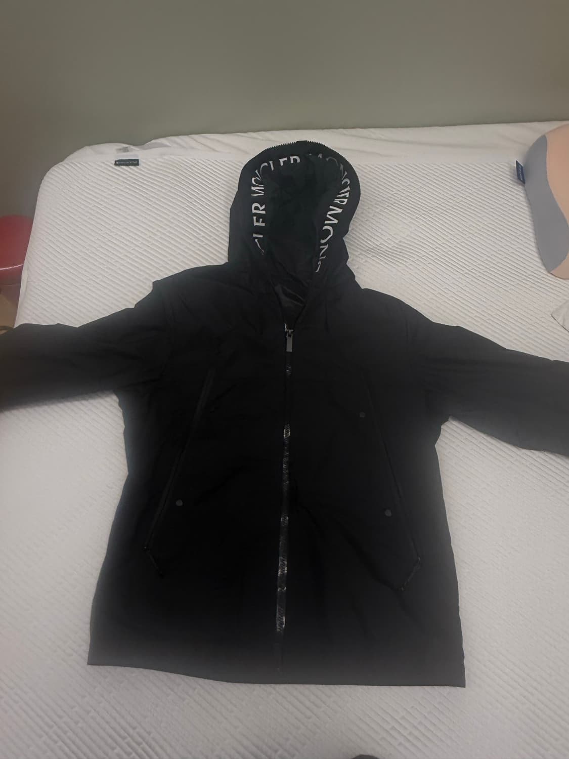 몽클레어 주니치 블랙와펜 윈드브레이커 상품이미지1