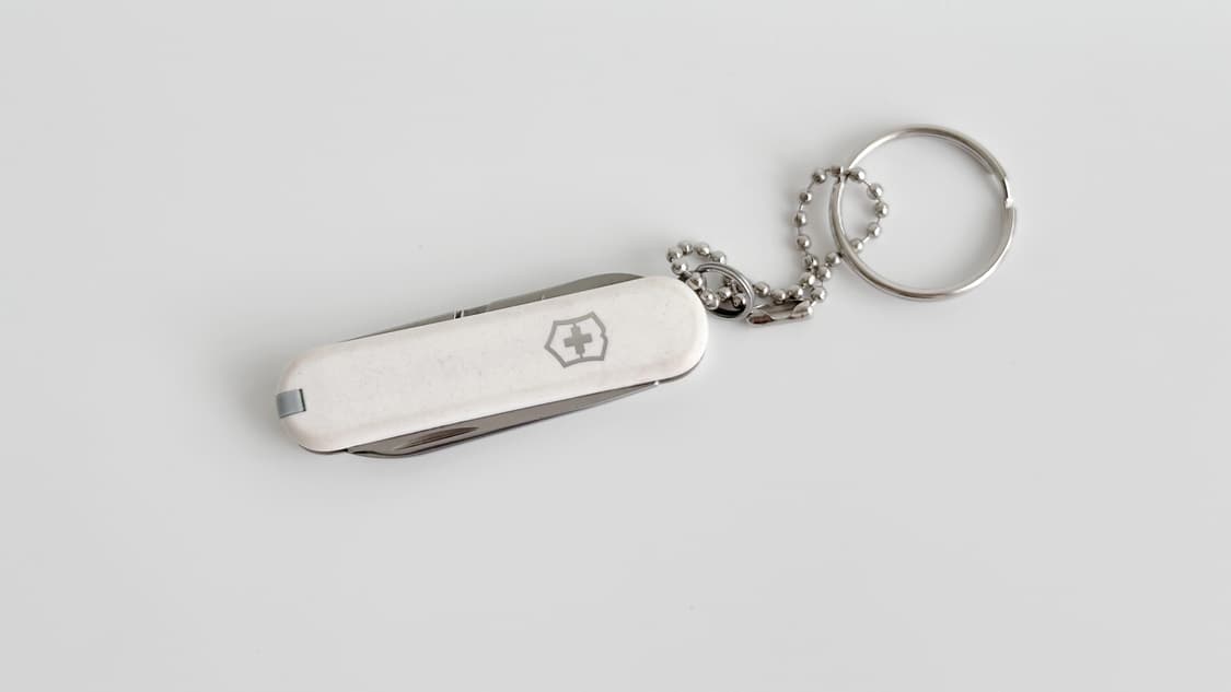 빅토리녹스 미니 다용도칼 키체인 ‘Bazzini Conditioning’ 상품이미지5