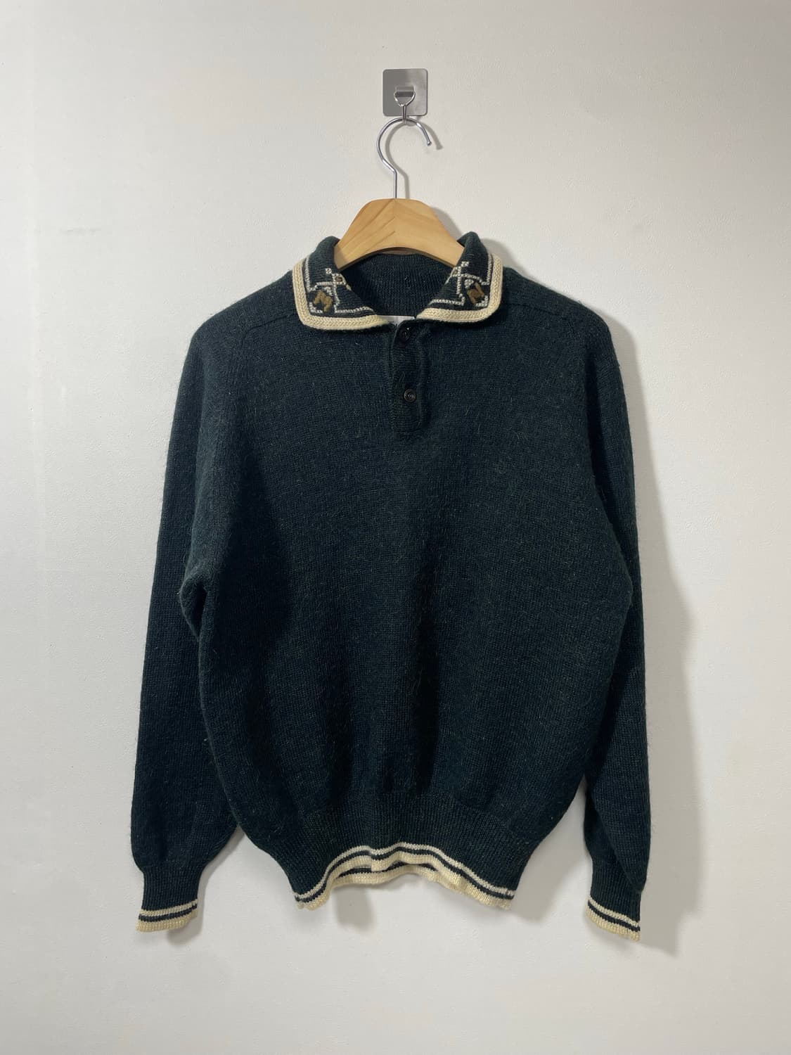 일본빈티지 카라 디테일 울100% 니트 Free - K20 상품이미지1