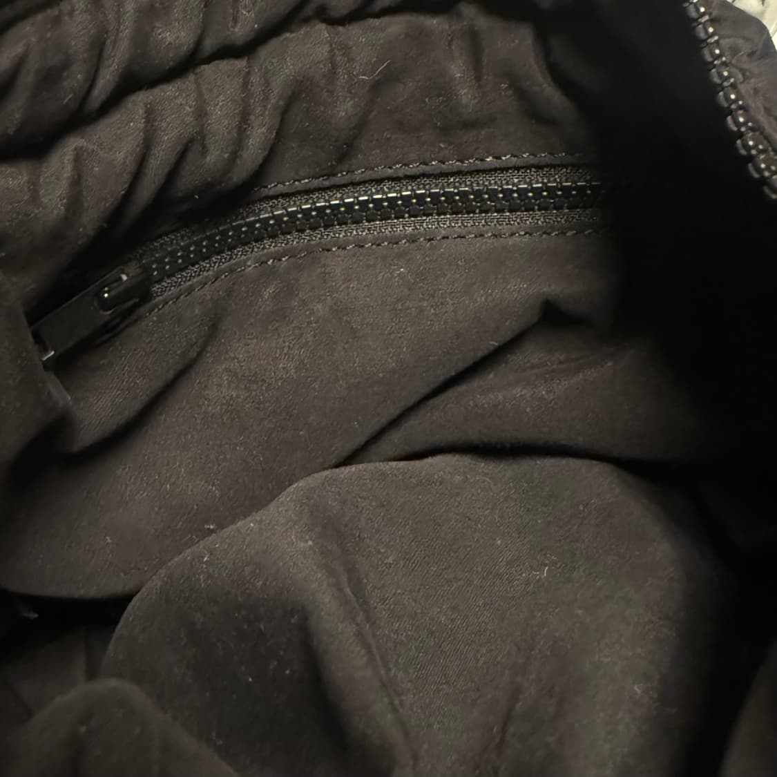 COS 코스 퀼티드 미니백 블랙 상품이미지2