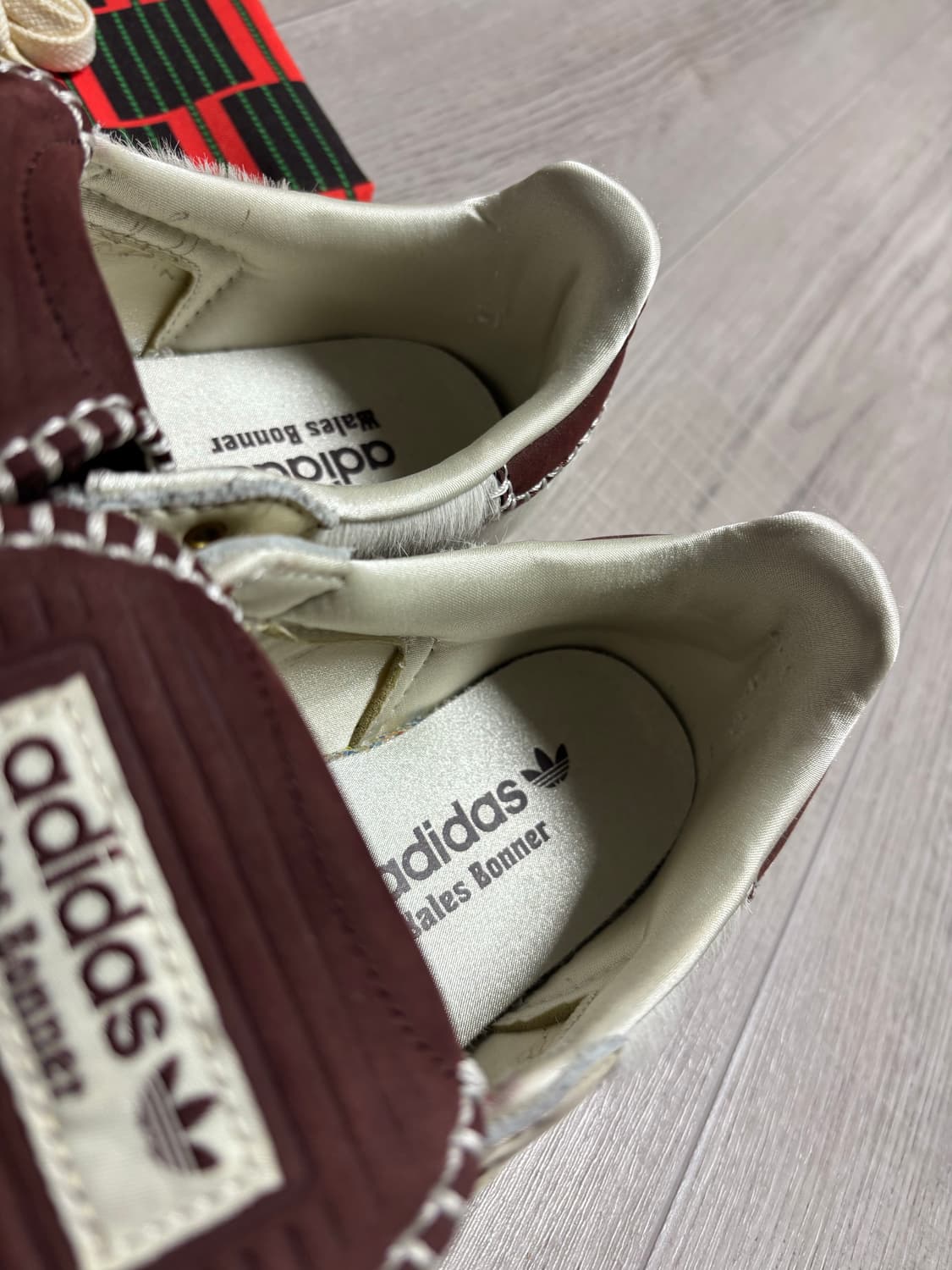 [270] 아디다스 웨일즈보너 포니 토널 삼바 상품이미지2