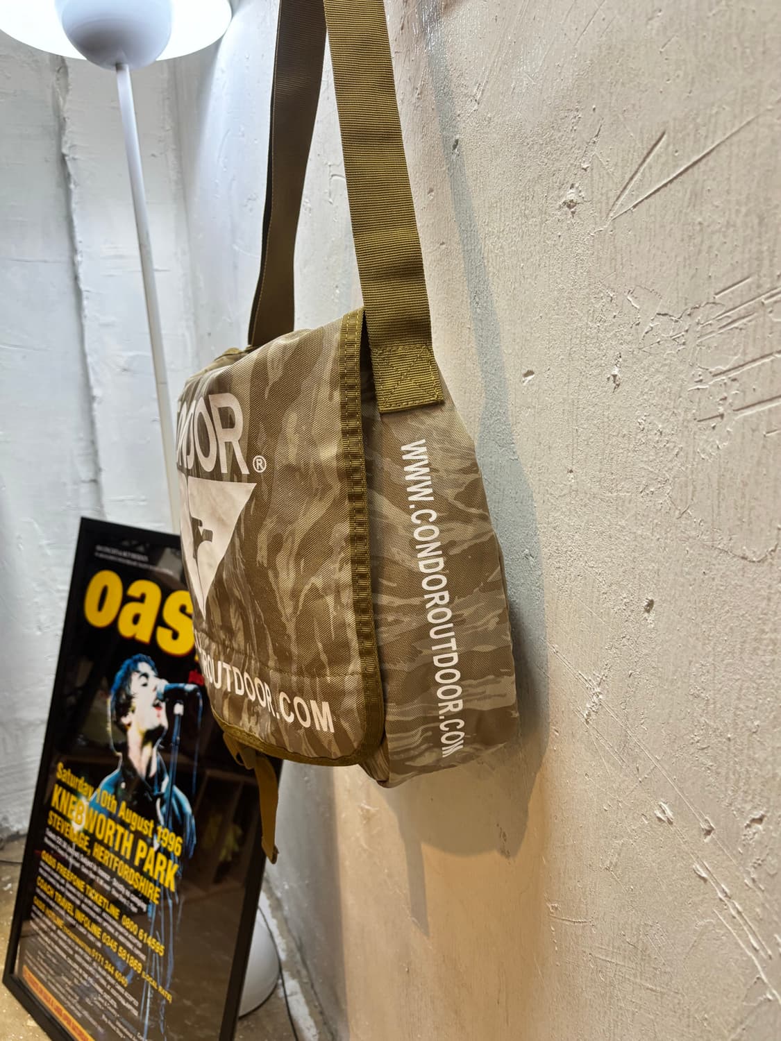 콘도르 아웃도어(Condor Outdoor) 타이거 카모 메신저백 상품이미지7