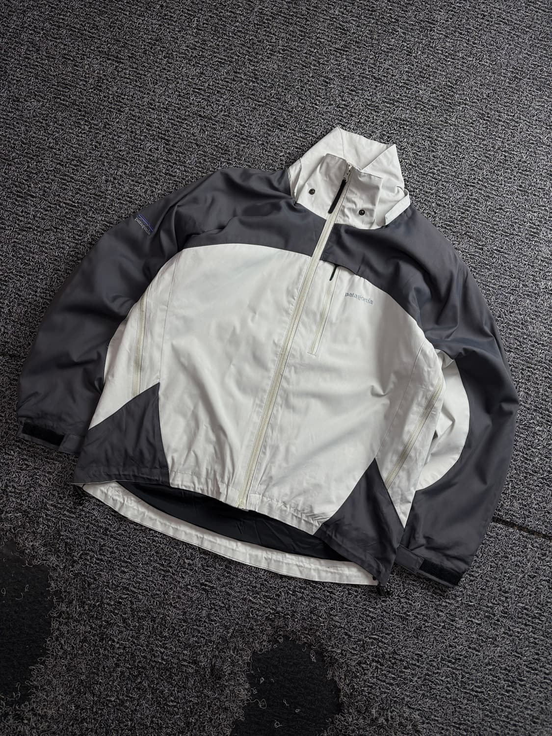 파타고니아 고프코어 배색 윈드브레이커 4060 상품이미지1