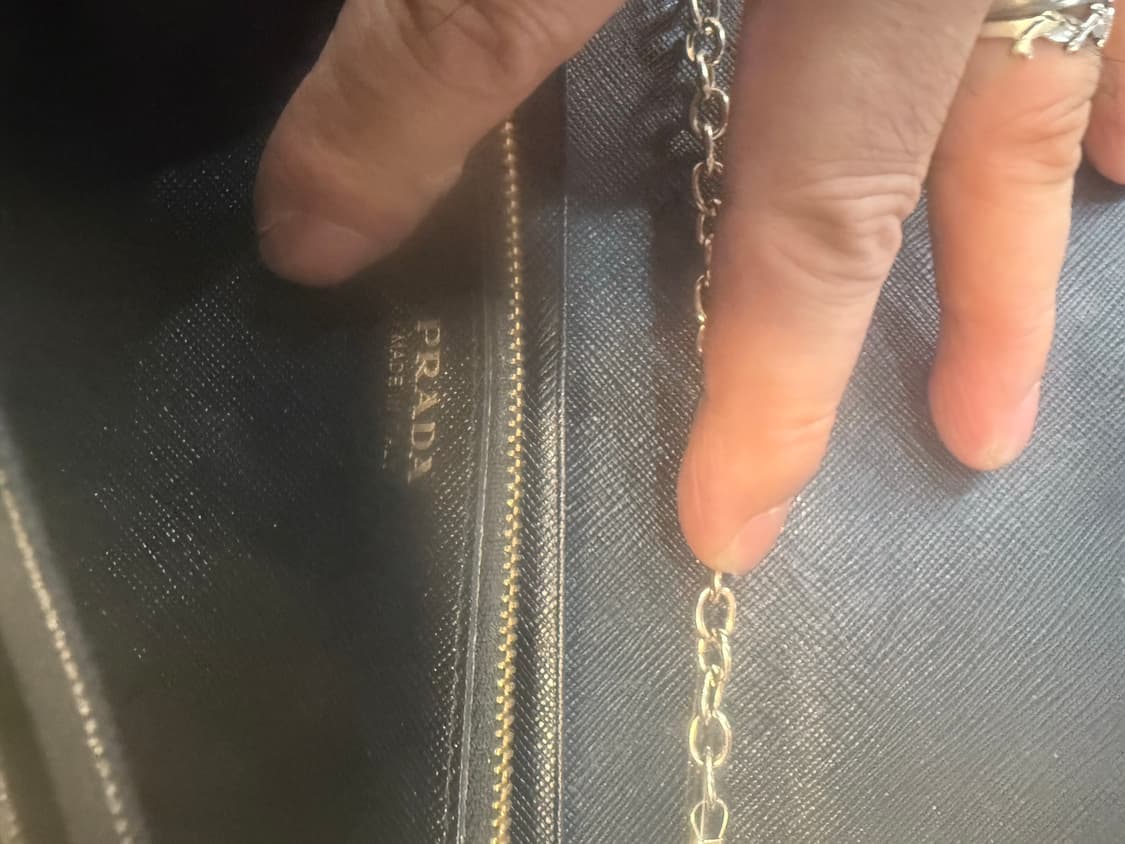 정품 프라다 사피아노 체인 크로스백 팝니다 상품이미지8