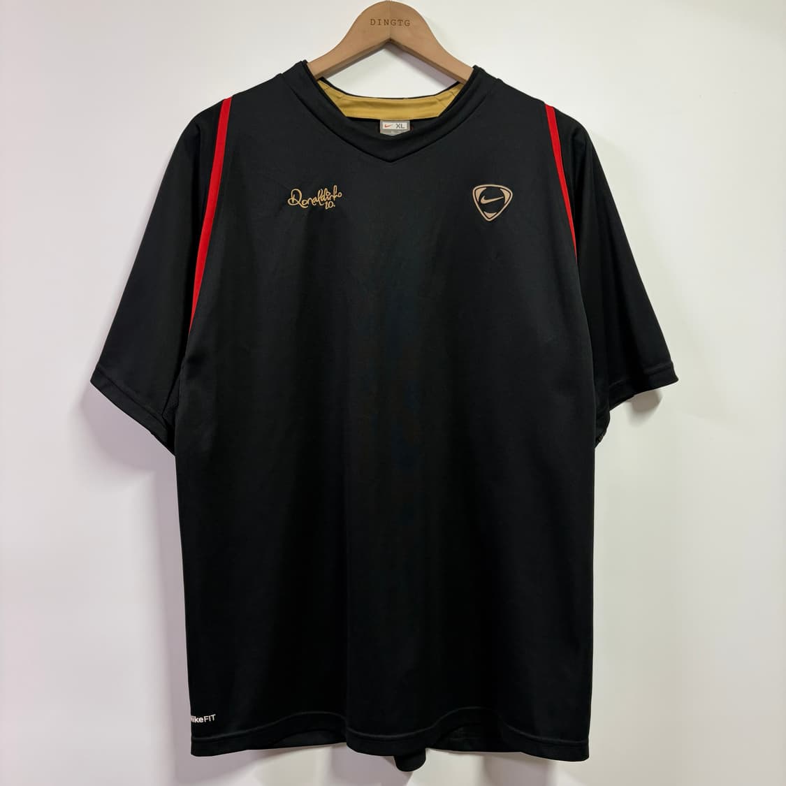 [XL] 나이키 00s R10 호나우지뉴 반팔 풋볼셔츠 상품이미지1