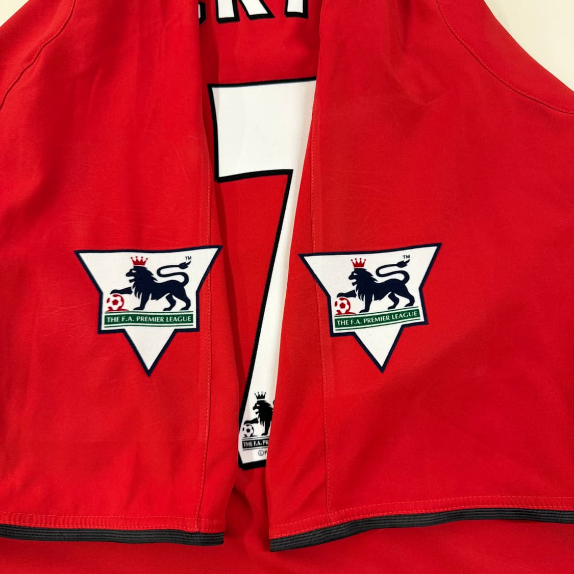 02-04 맨유 홈 베컴 유니폼 상품이미지4