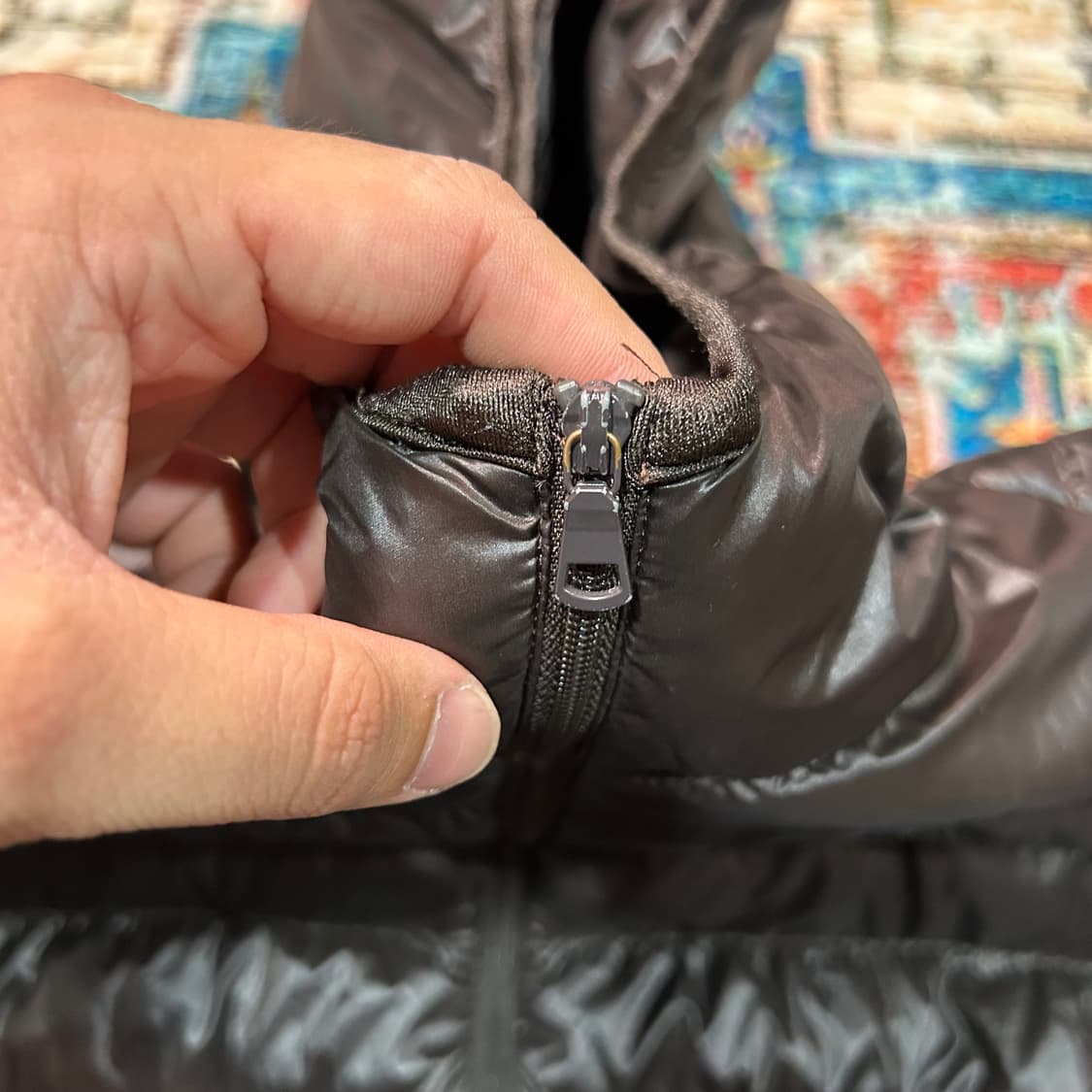 [2XL] 유니클로 딥브라운 경량 패딩 상품이미지3
