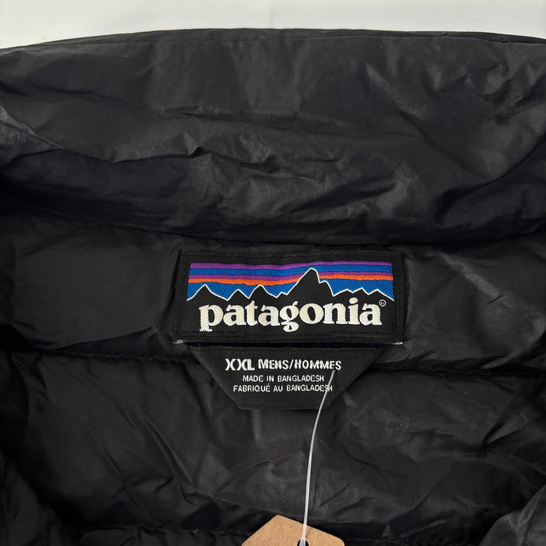 파타고니아 블랙 다운 스웨터 경량패딩 상품이미지4