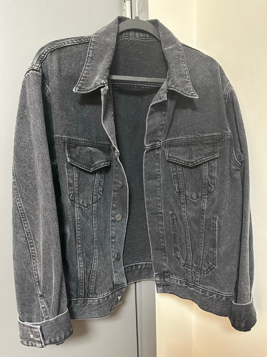 브랜디드 블랙 데님 자켓 상품이미지2