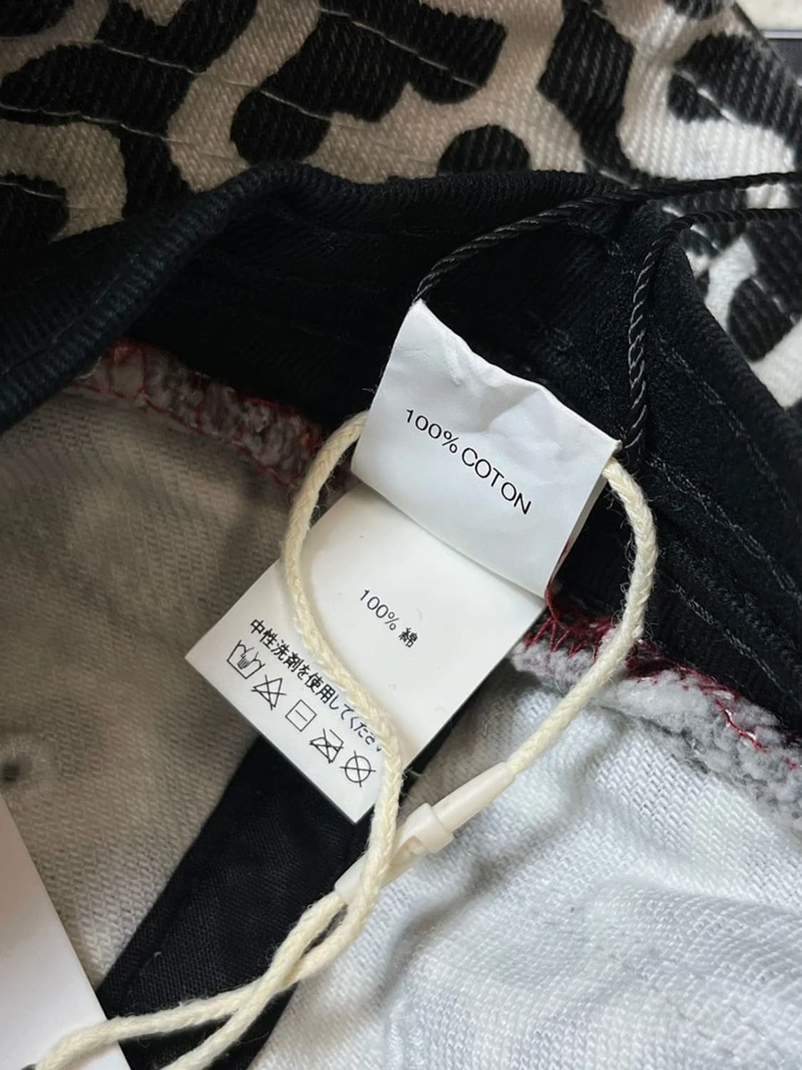 슈프림 21SS 트윌 크러셔 블랙 모노그램 버킷햇 A1737 상품이미지6