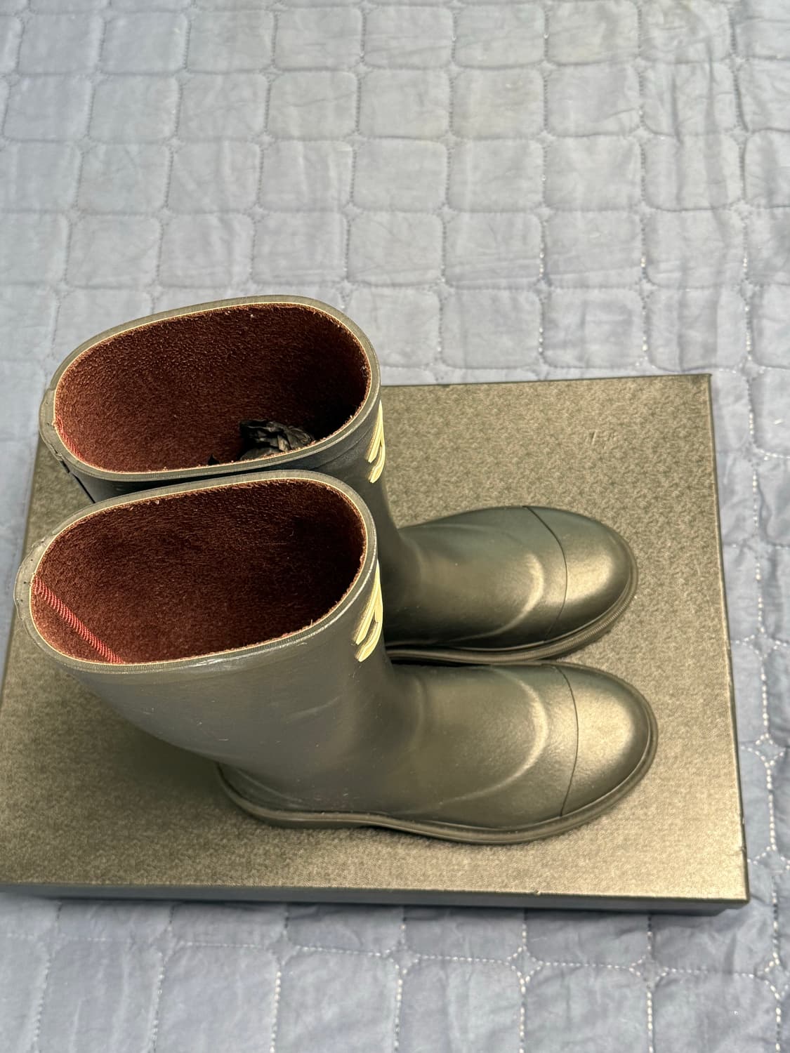 샤넬 카우 초크 레인부츠 38 상품이미지7