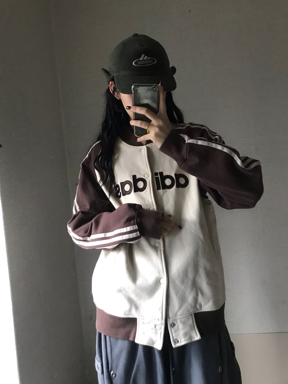 아디다스 크림 브라운 00s 바시티 상품이미지2