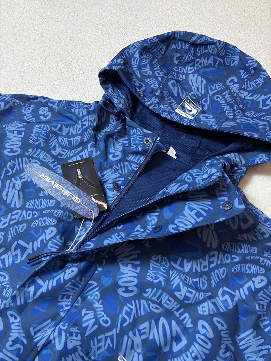 커버낫 X 퀵실버 21ss 서퍼 윈드 브레이커 재킷 PN7147 상품이미지3