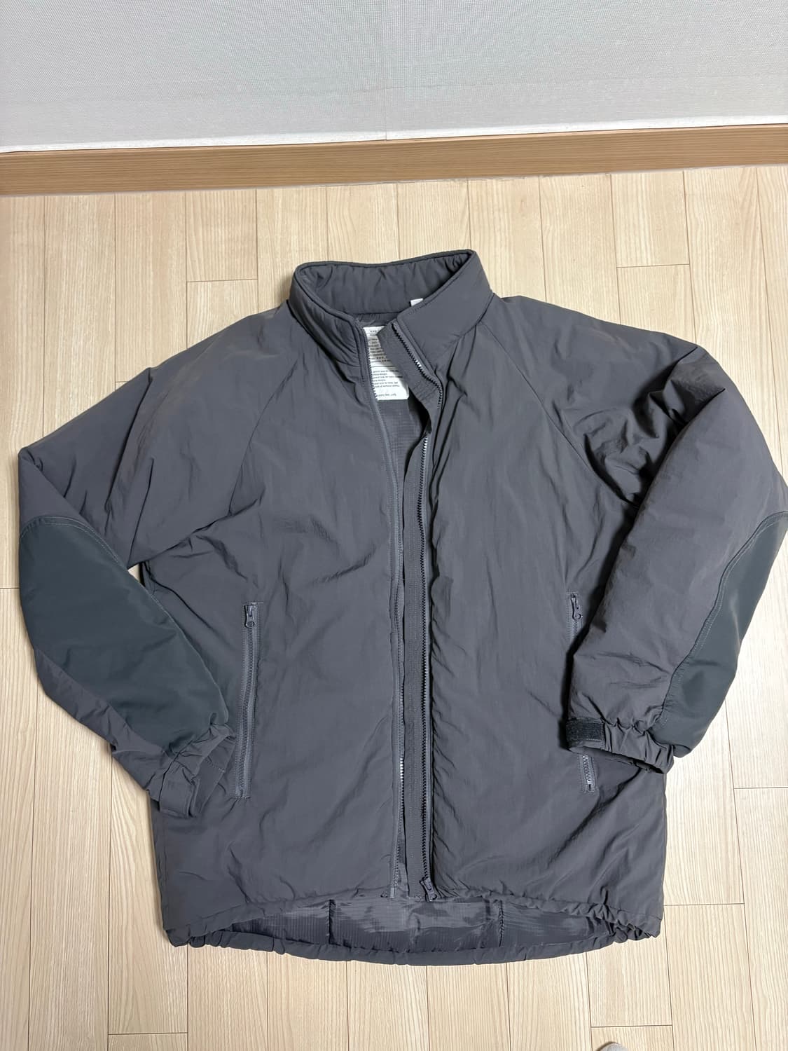 프릭스스토어 프리마로프트 레벨7 파카 23FW 상품이미지1